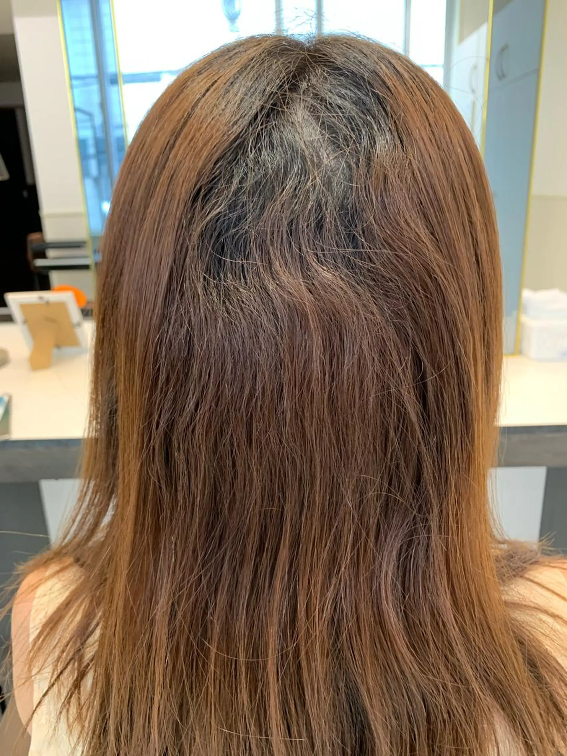 ロング 小田切 栄司のヘアスタイル