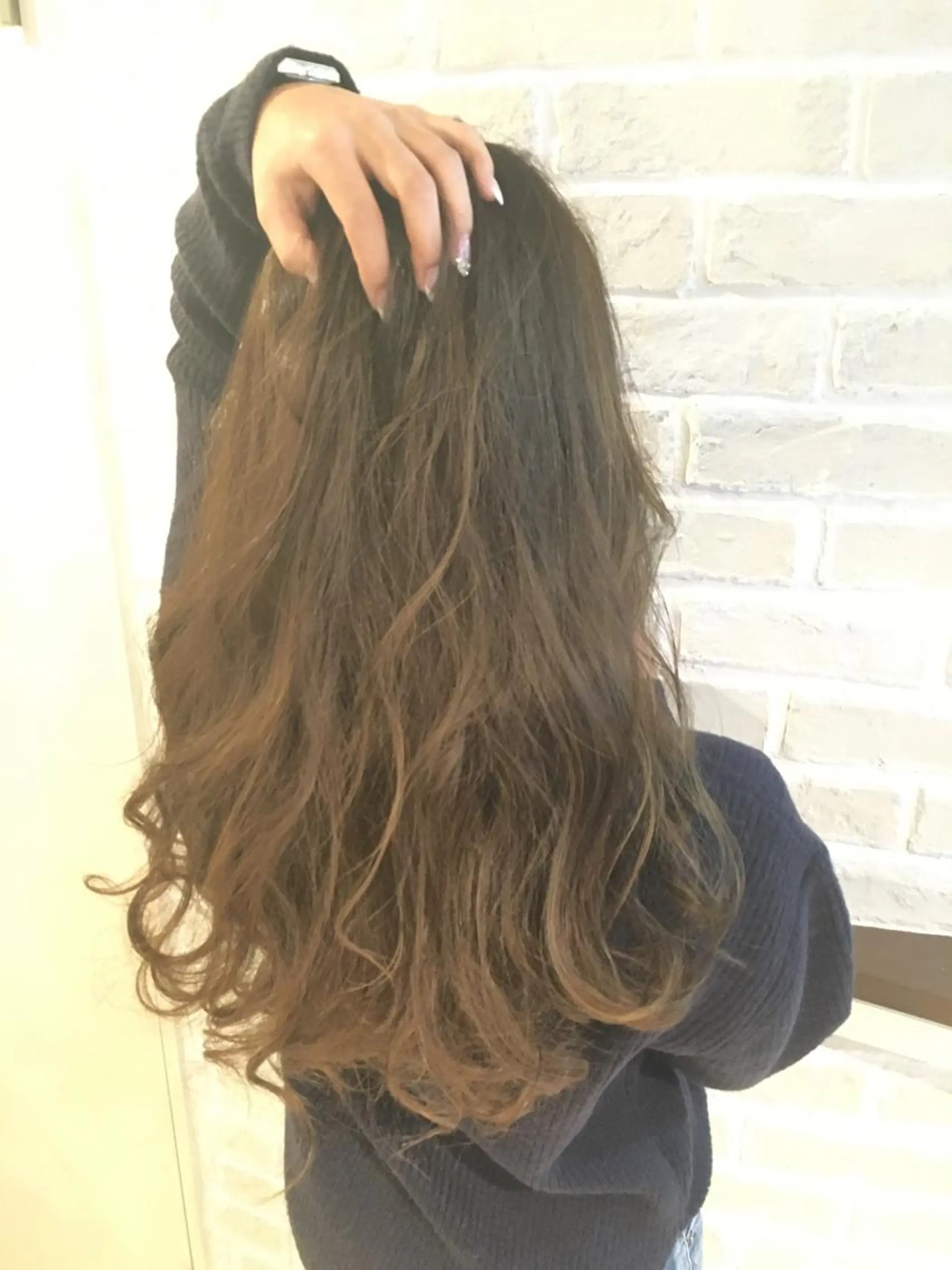 ロング トレヴァー デルチザンのヘアスタイル