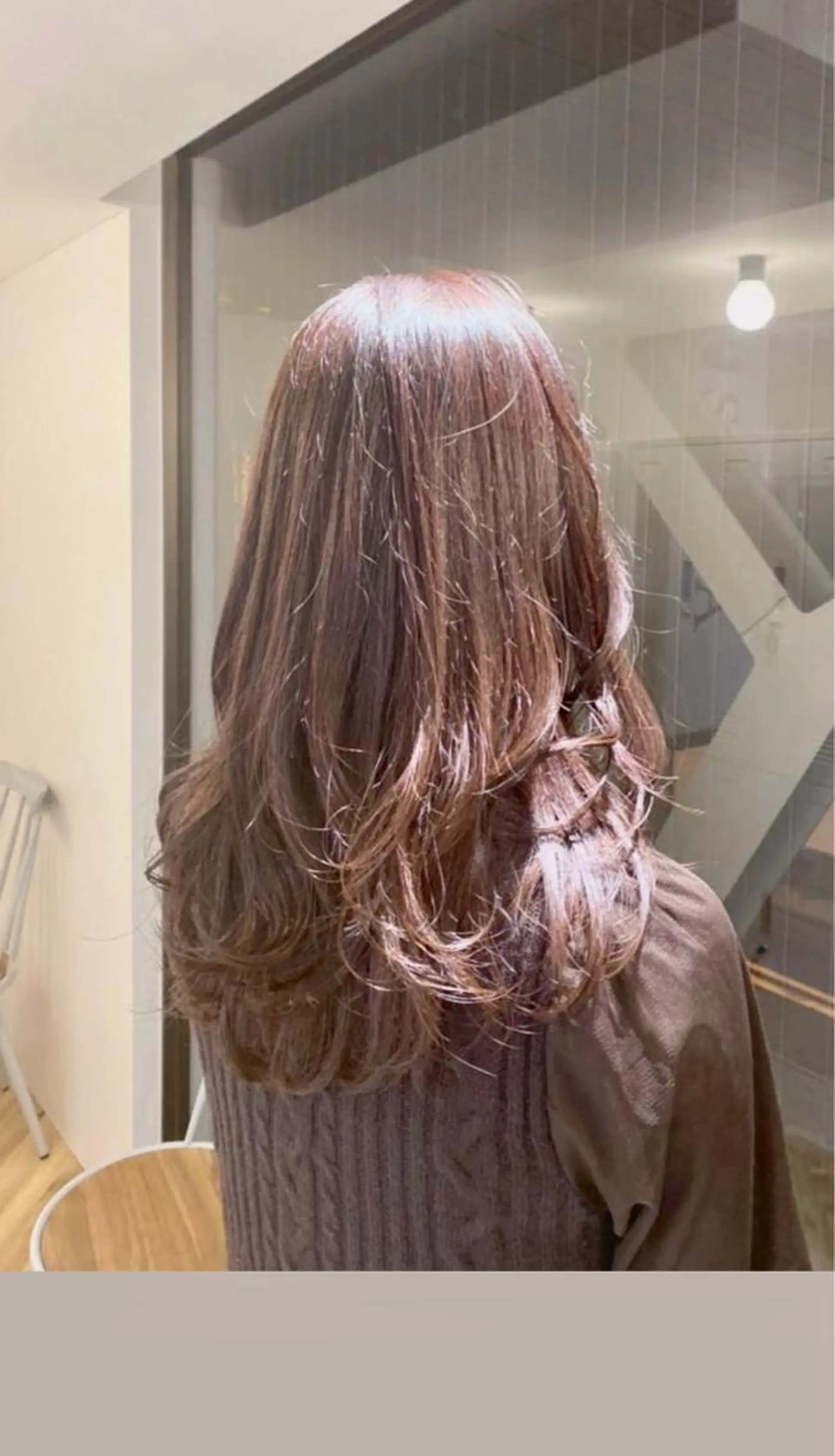 ミディアム 鈴木 梓のヘアスタイル