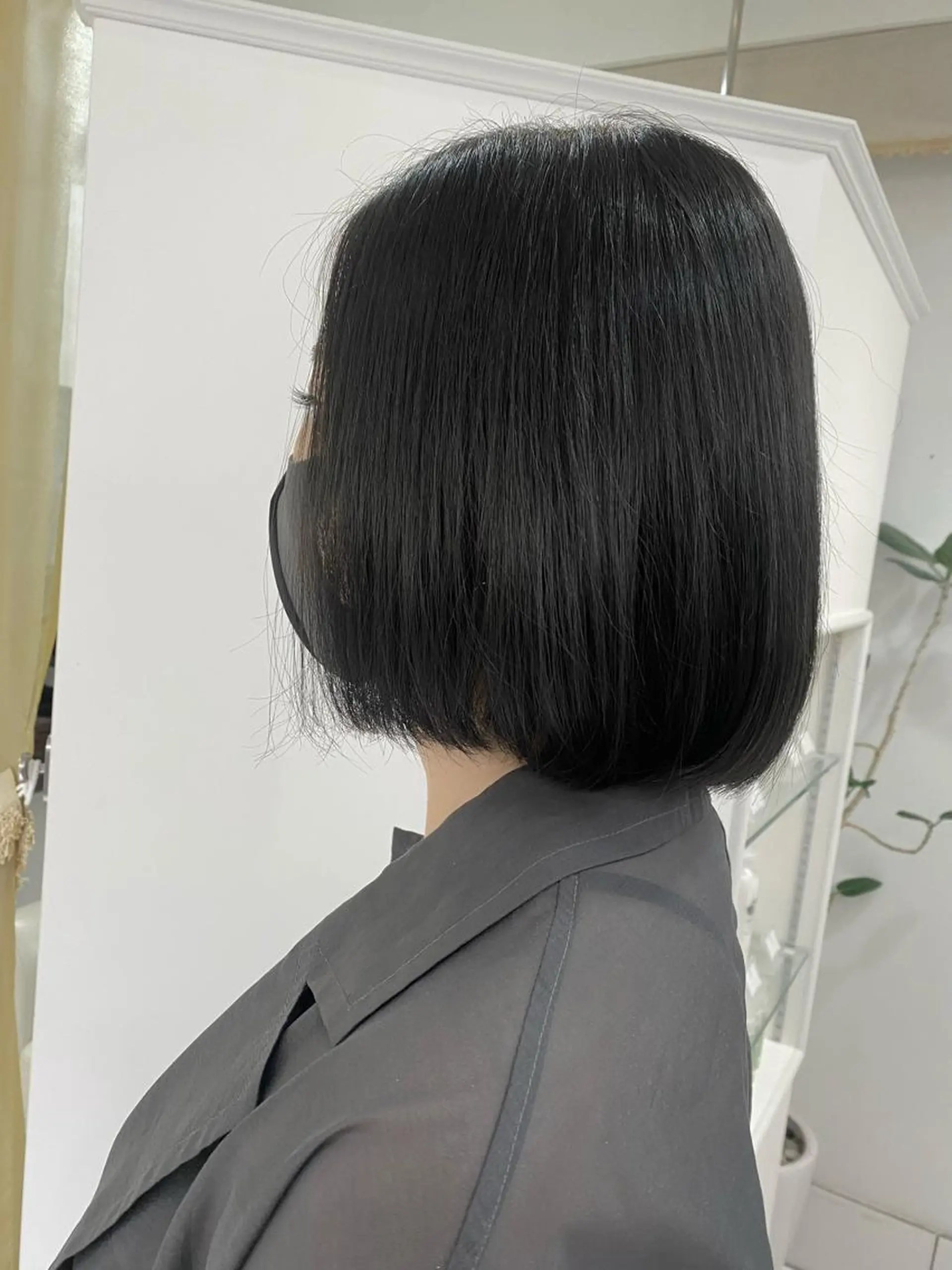 ショート カラー アディクシーカラー 透明感カラー ✨くびれスタイル✨️ 戸嶋穂乃香のヘアスタイル