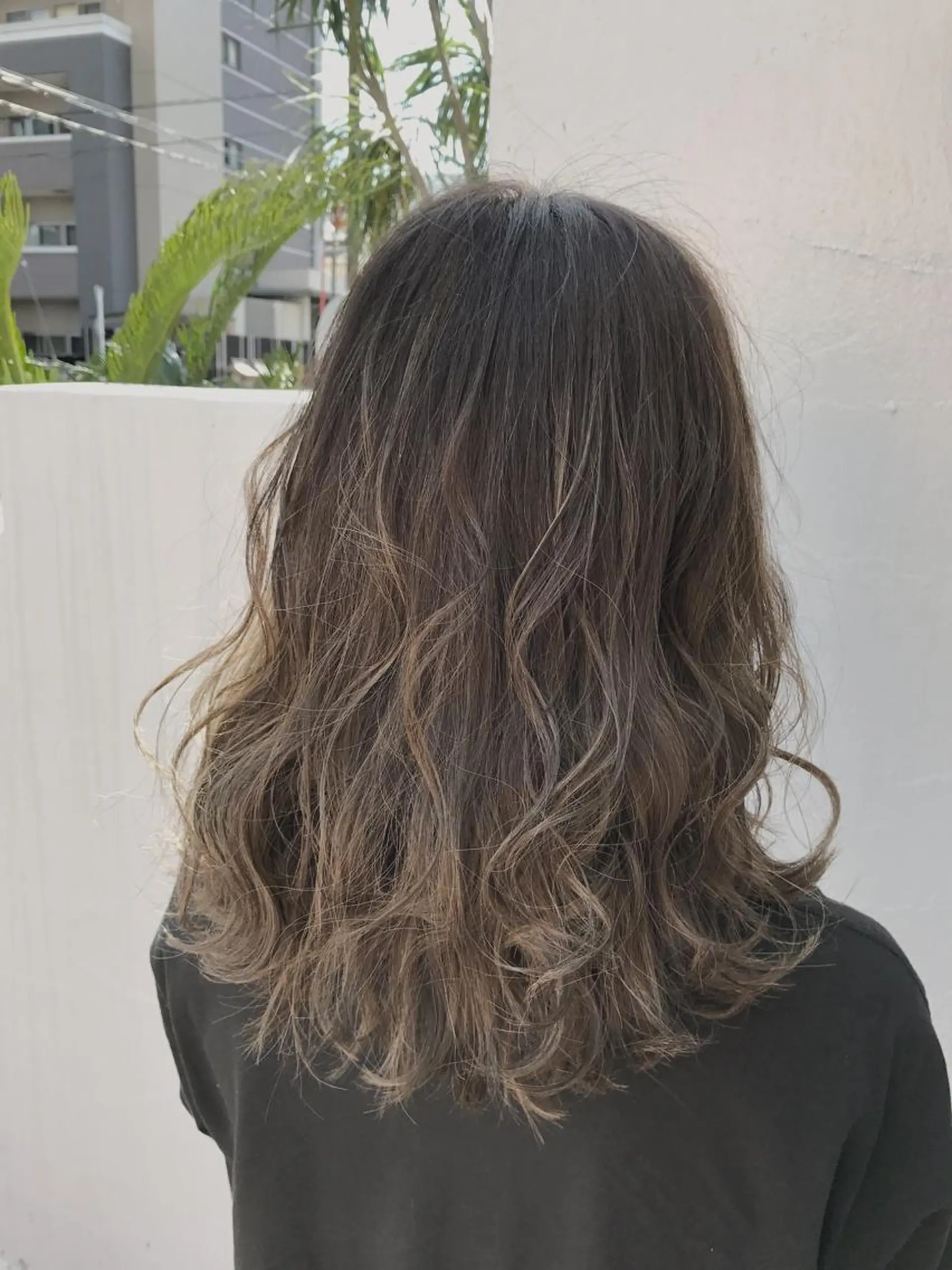 ミディアム カラー ハイライトカラー ハイライト メンズカット特化柏駅 徒歩3分LOUのヘアスタイル