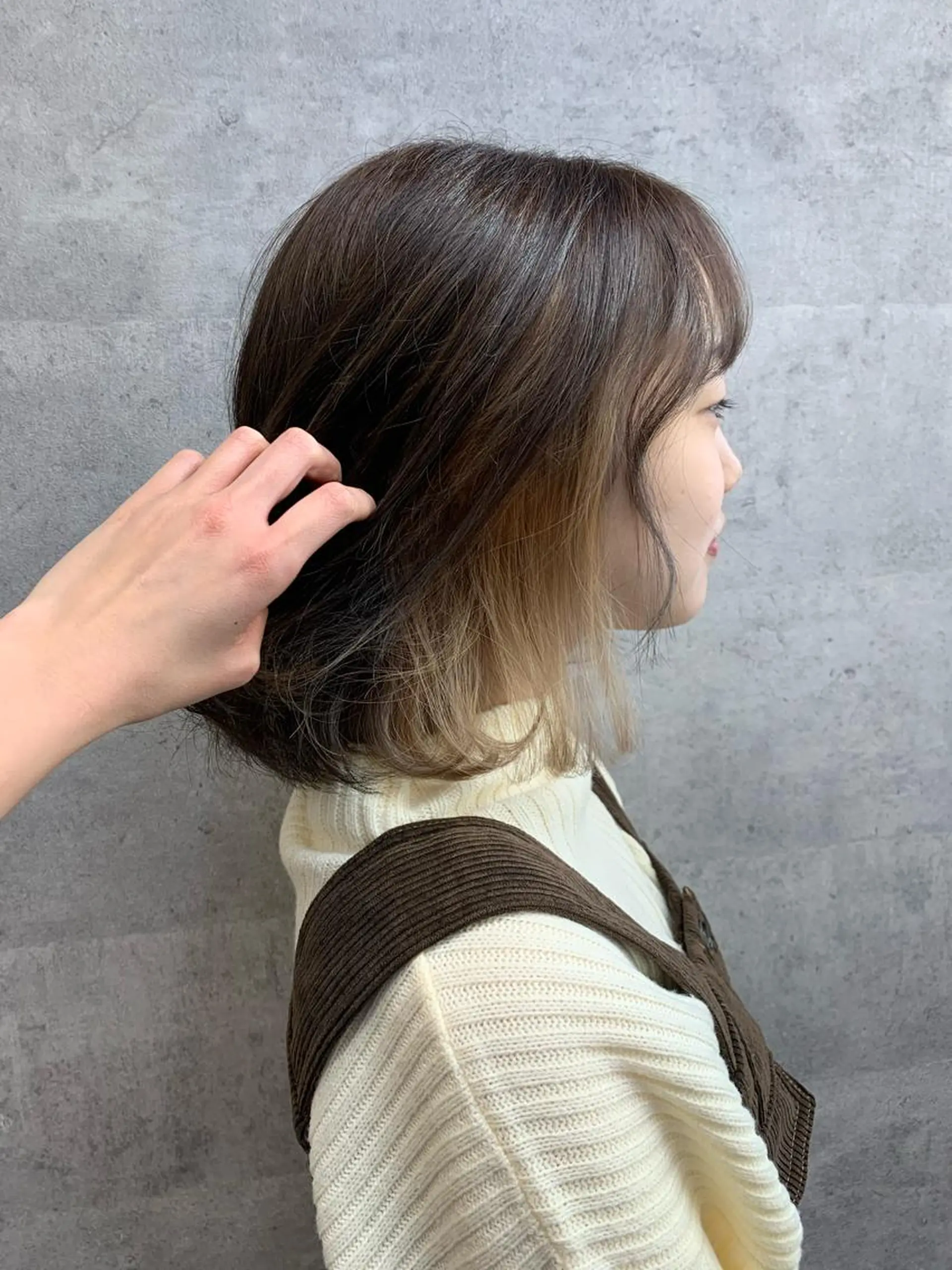 ミディアム カラー ベージュカラー 今野 美栄のヘアスタイル