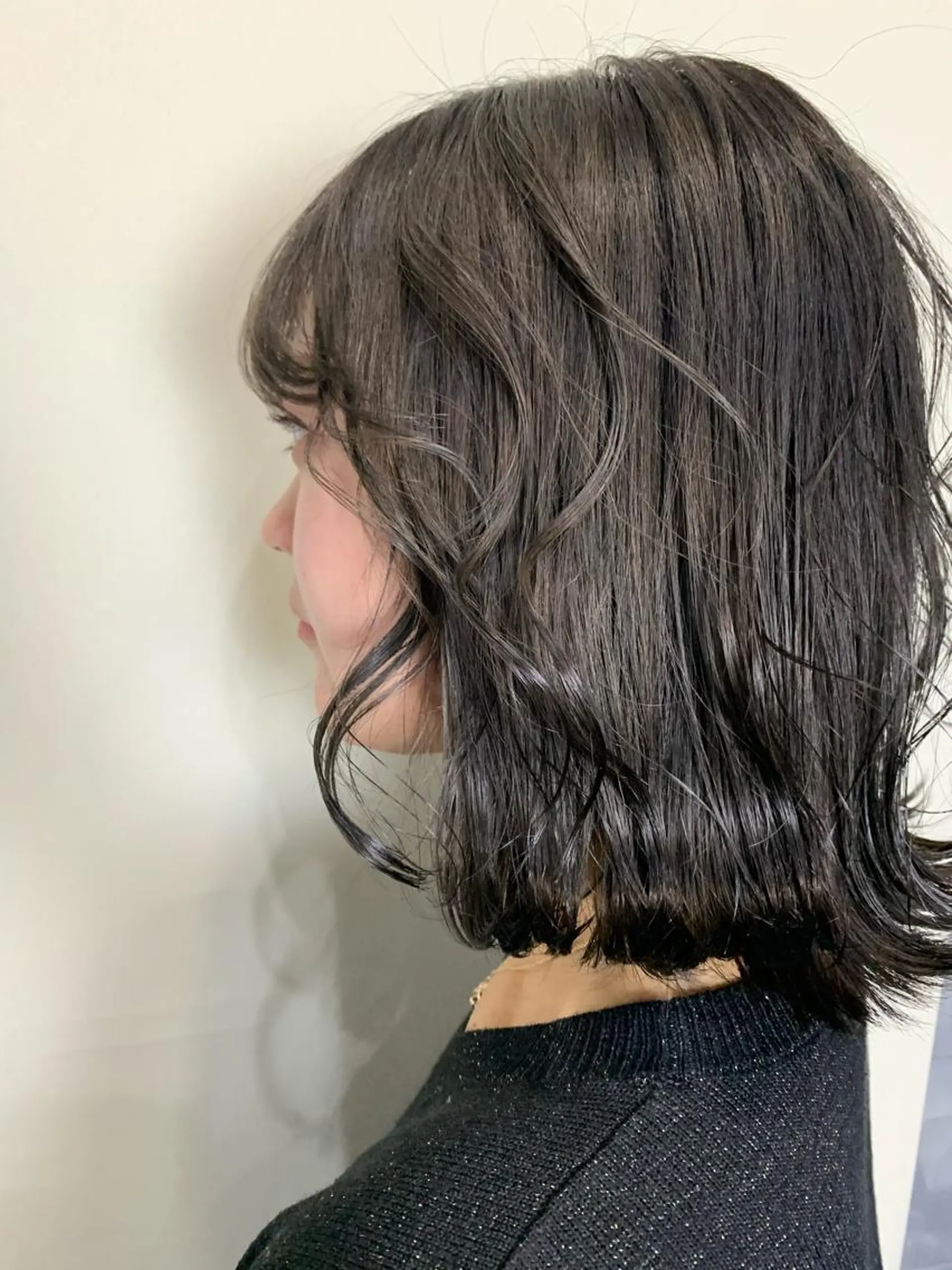 ショート カラー ブリーチ 透明感カラー 韓国風艶髪✨ 高松静香☑️のヘアスタイル