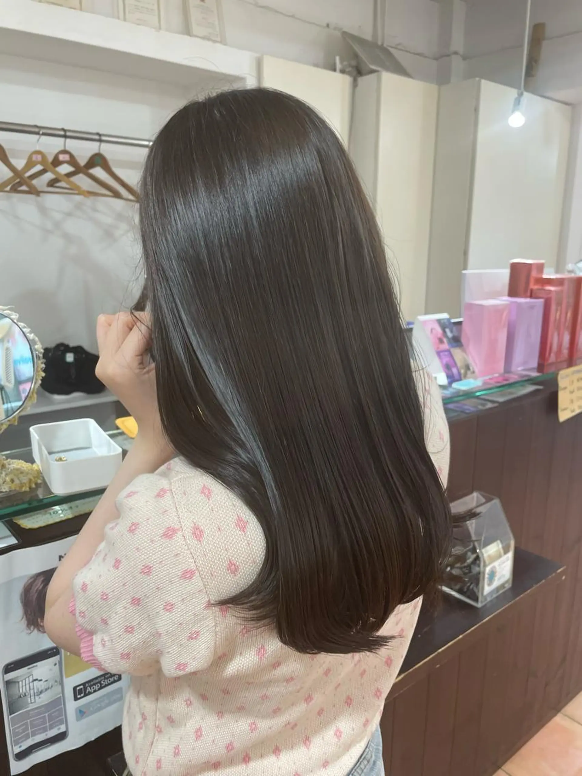 ロング カラー グレージュ カット ヘアカラー トリートメント 🦋透明感 艶カラー Rie🦋のヘアスタイル