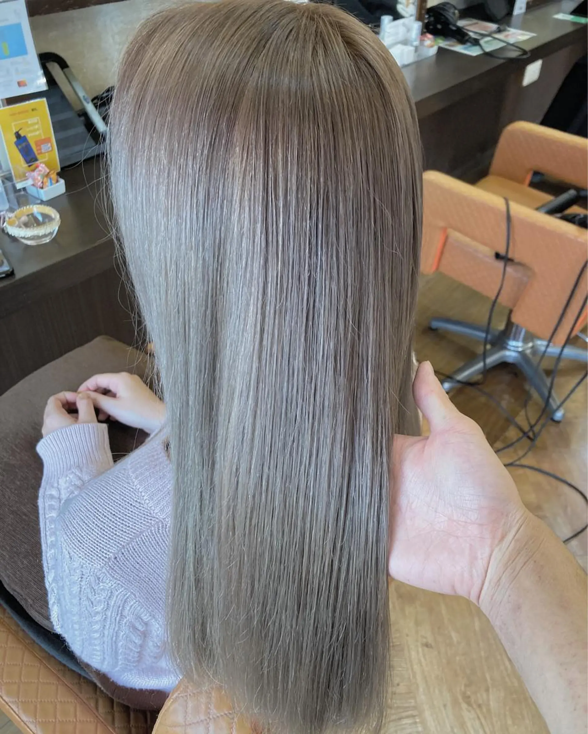 ロング カラー ヘアカラー トリートメント WEST✂︎AKI HIRO✂︎大和高田のヘアスタイル