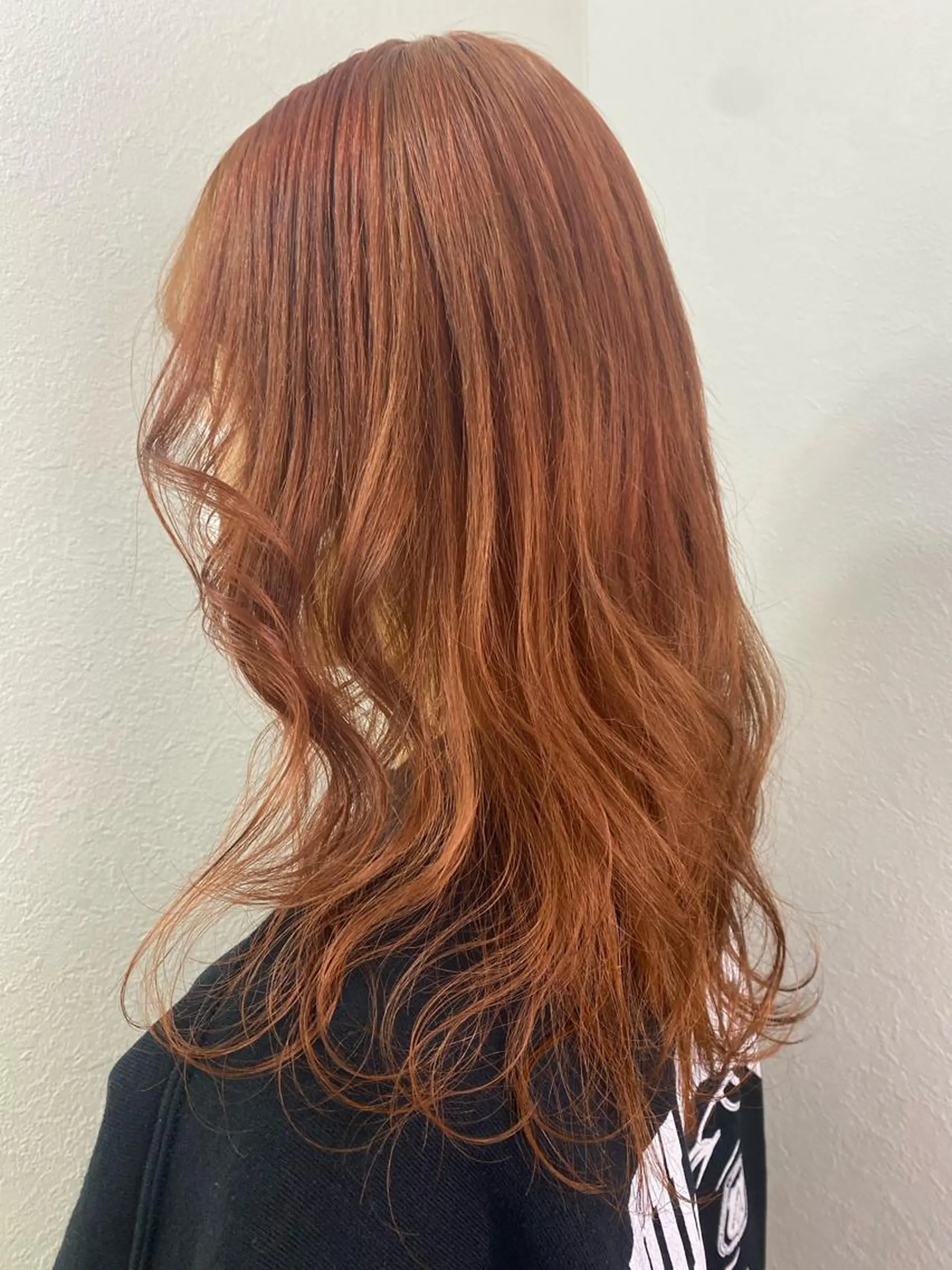 カラー ベージュカラー ブリーチ オレンジ オレンジベージュ 中村 彩夏のヘアスタイル