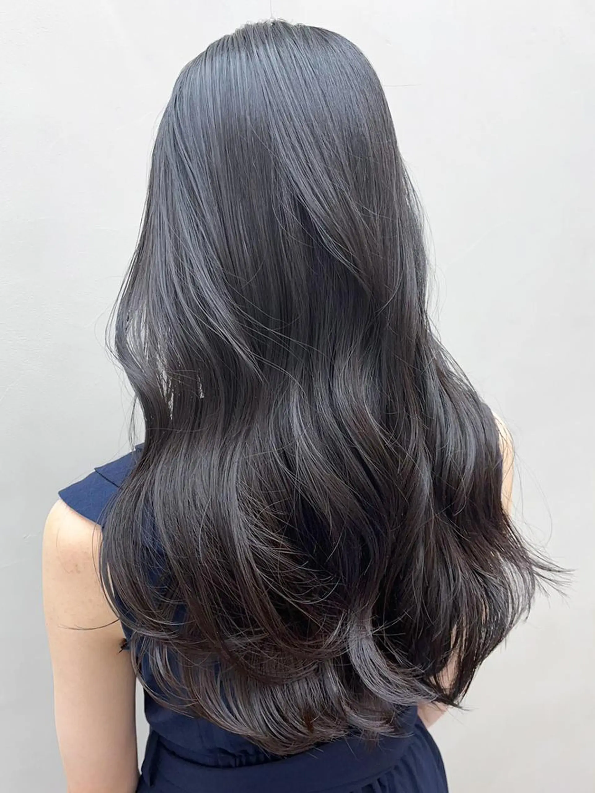 カラー ロング ヨシンモリ ロング カット ヘアカラー トリートメント ITbyALBUM 下北沢店のヘアスタイル