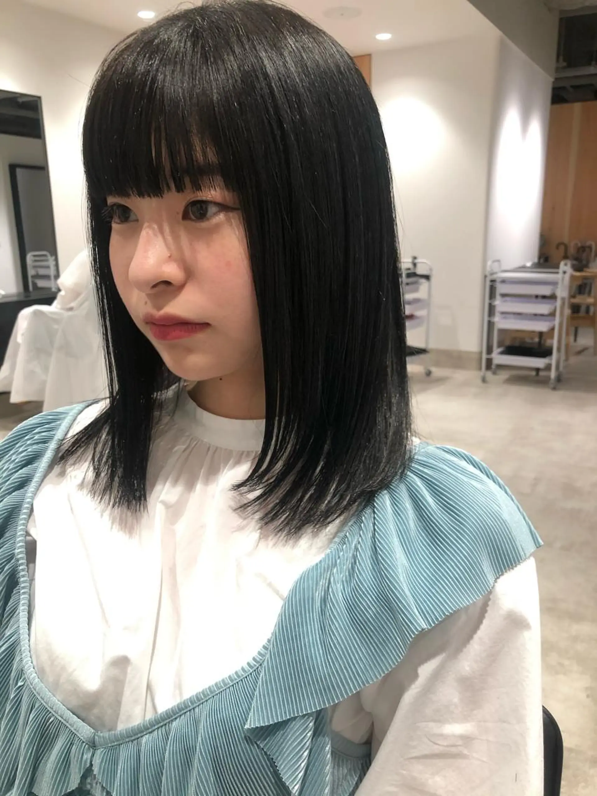 ミディアム カラー 透明感カラー ハイライトカラー ハイライト カット ヘアカラー トリートメント センスをお届けします 大谷将生infpのヘアスタイル