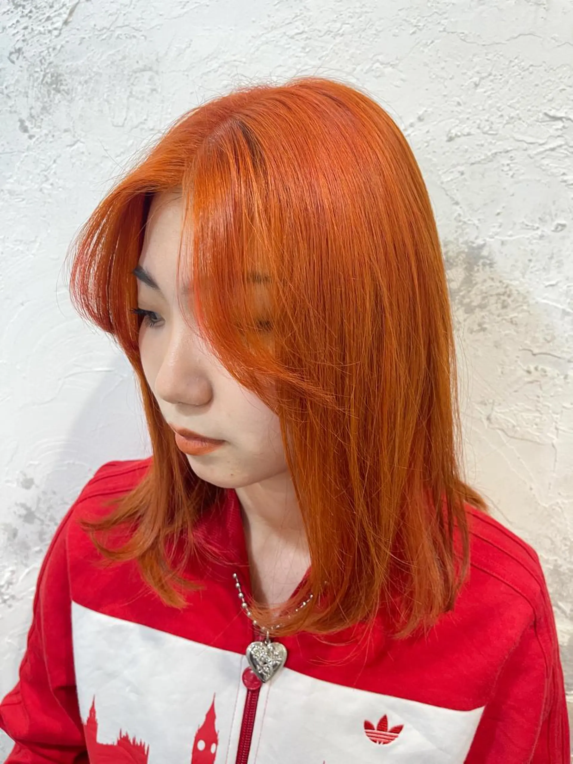 ミディアム カラー 中堀 遥のヘアスタイル