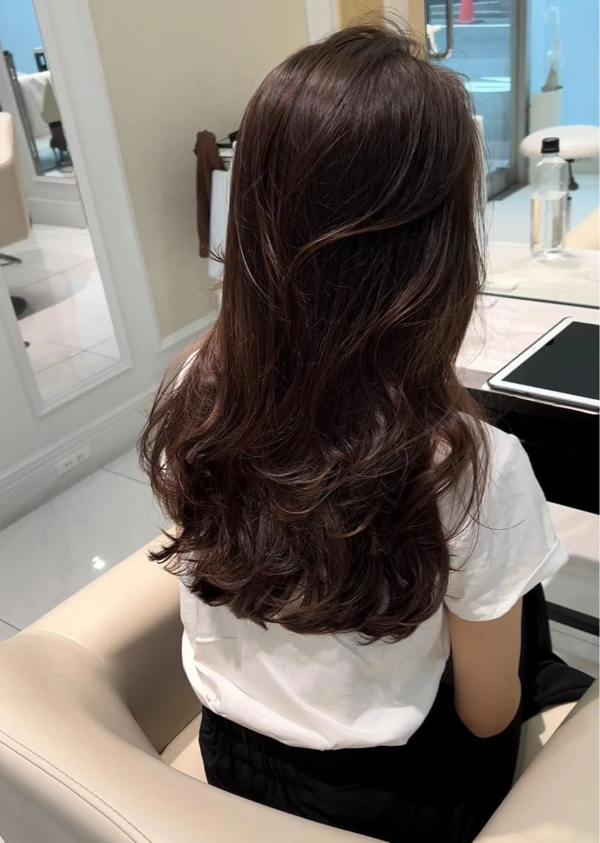 ロング カラー ヘアアレンジ ✨まとまるボブ/ 切りっぱなし/ユキナのヘアスタイル