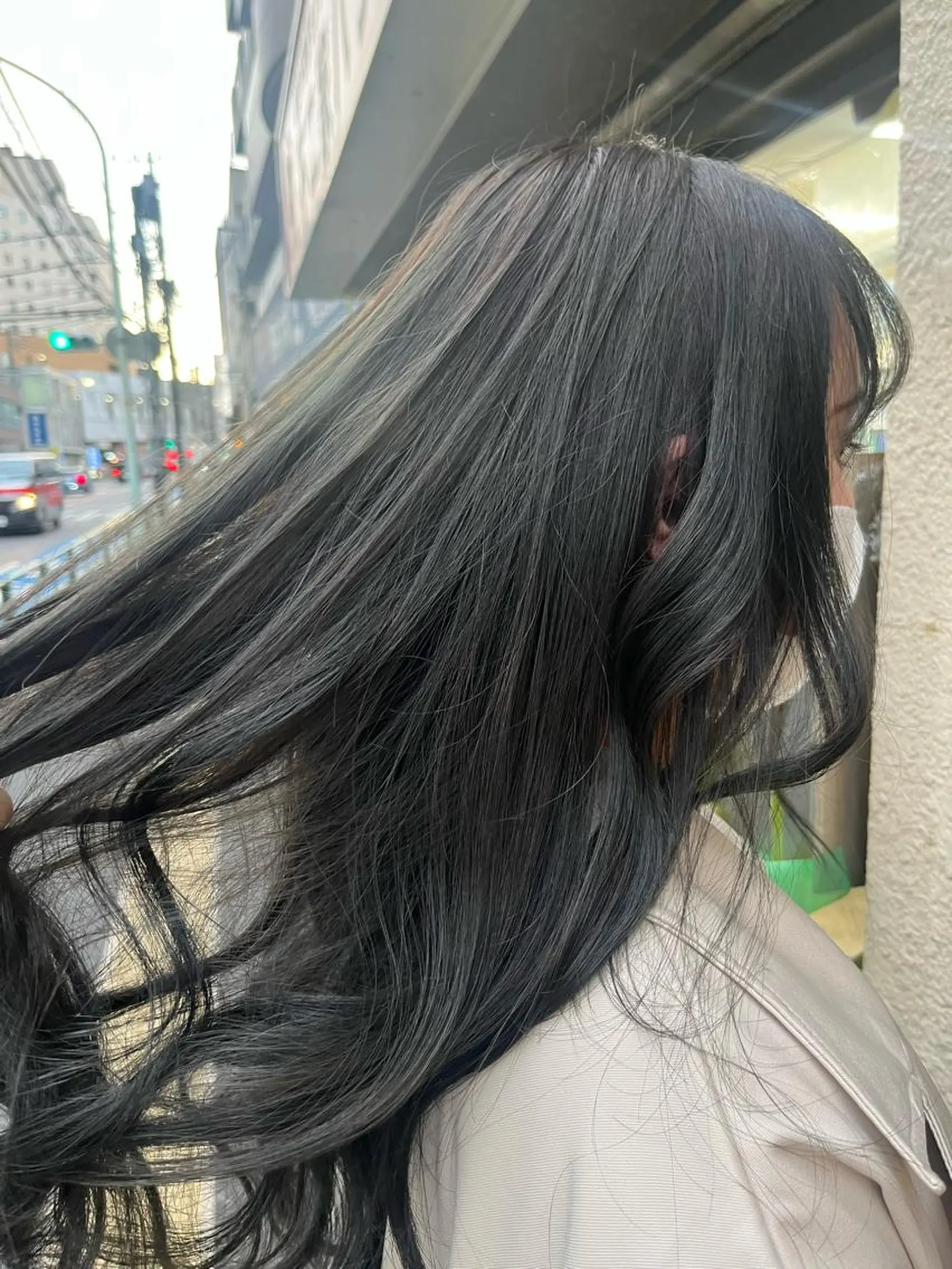 ロング カラー 艶髪/ハイトーン/ ヘアセット/モエノのヘアスタイル