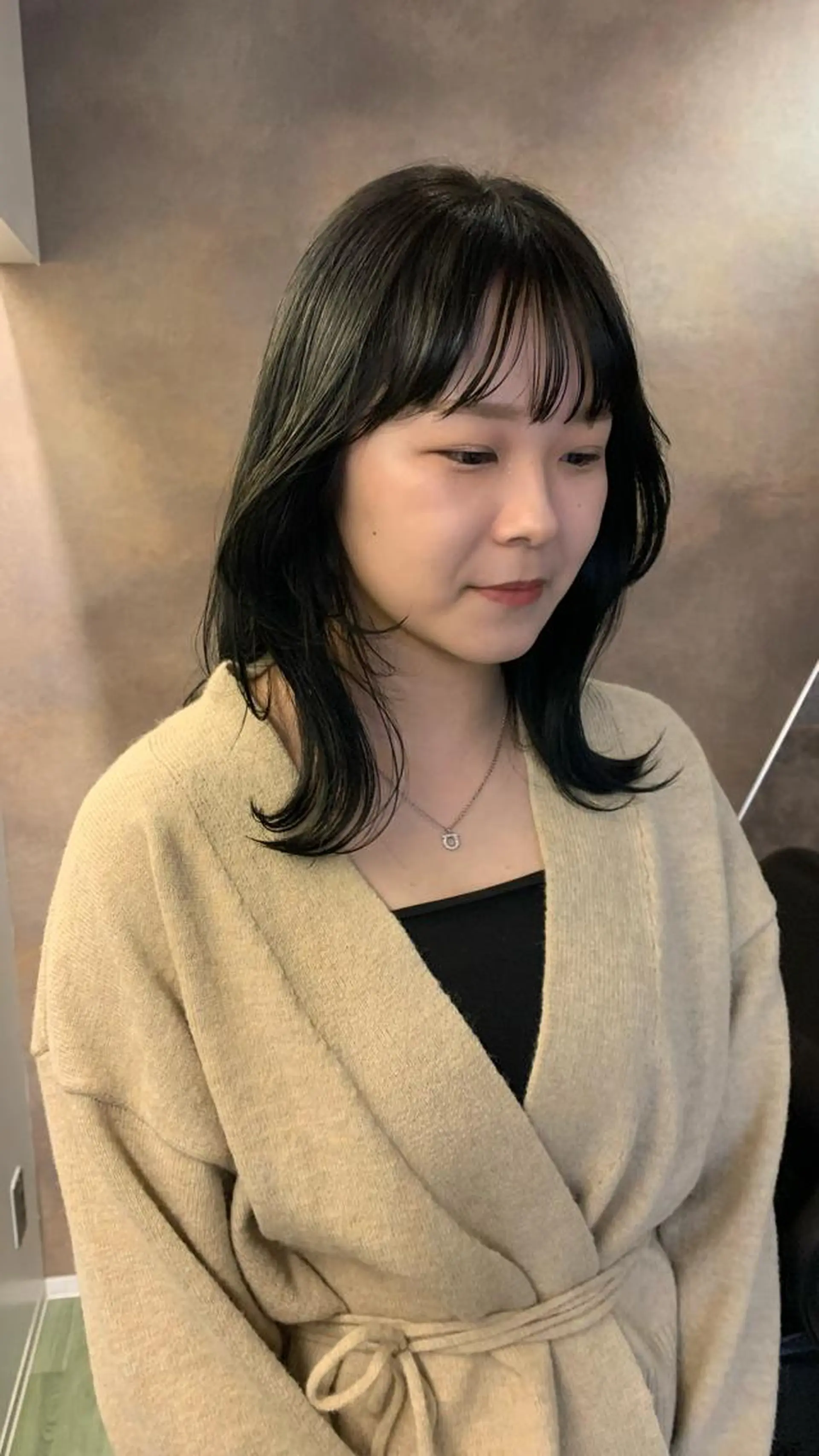 ロング カラー ベージュカラー ブリーチ 透明感カラー ダブルカラー ブリーチなしカラー カット ヘアカラー SAKINO． ベージュカラーのヘアスタイル