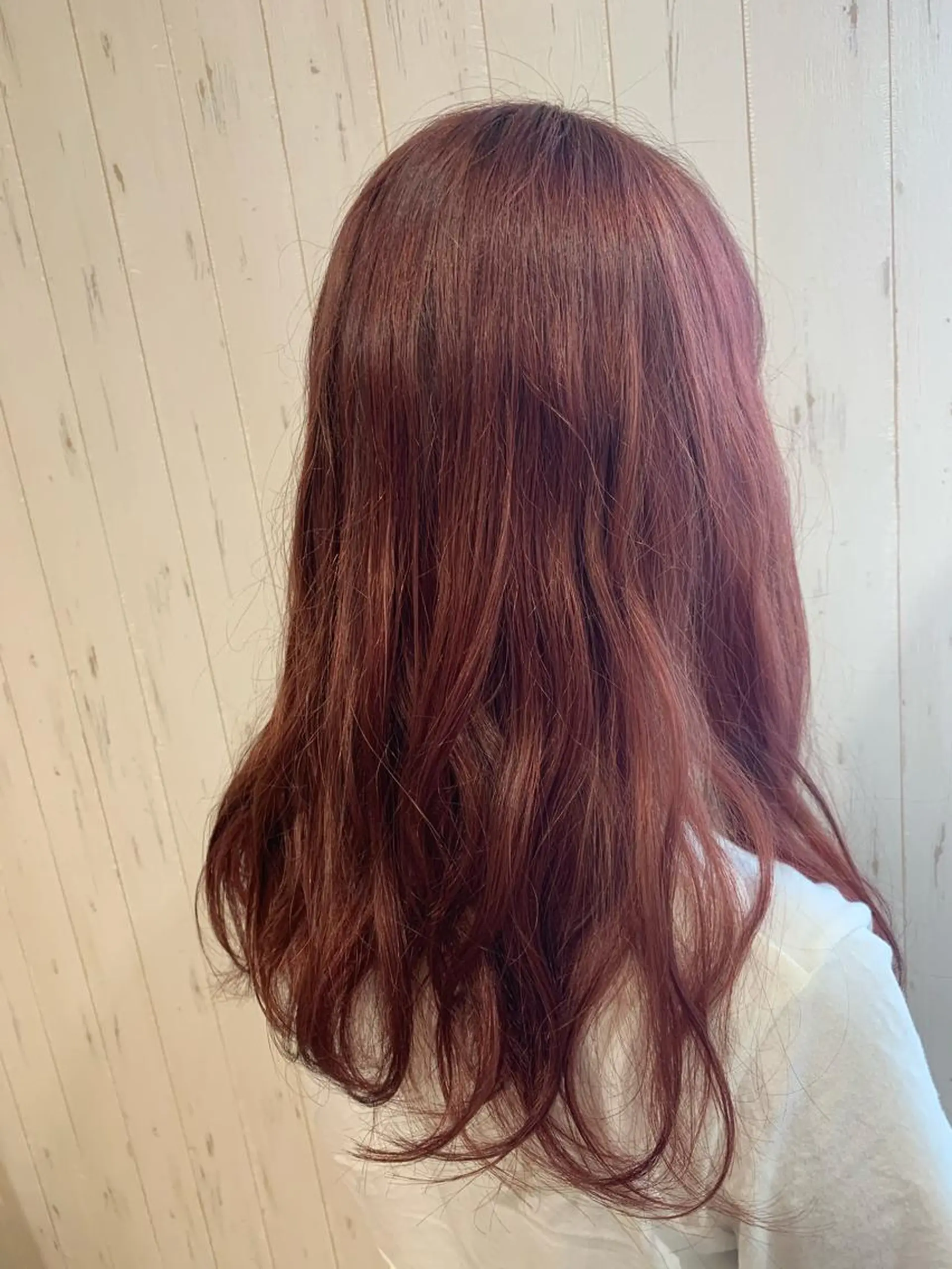 ロング カラー ベージュカラー ピンクカラー パープルカラー 工藤 萌香のヘアスタイル