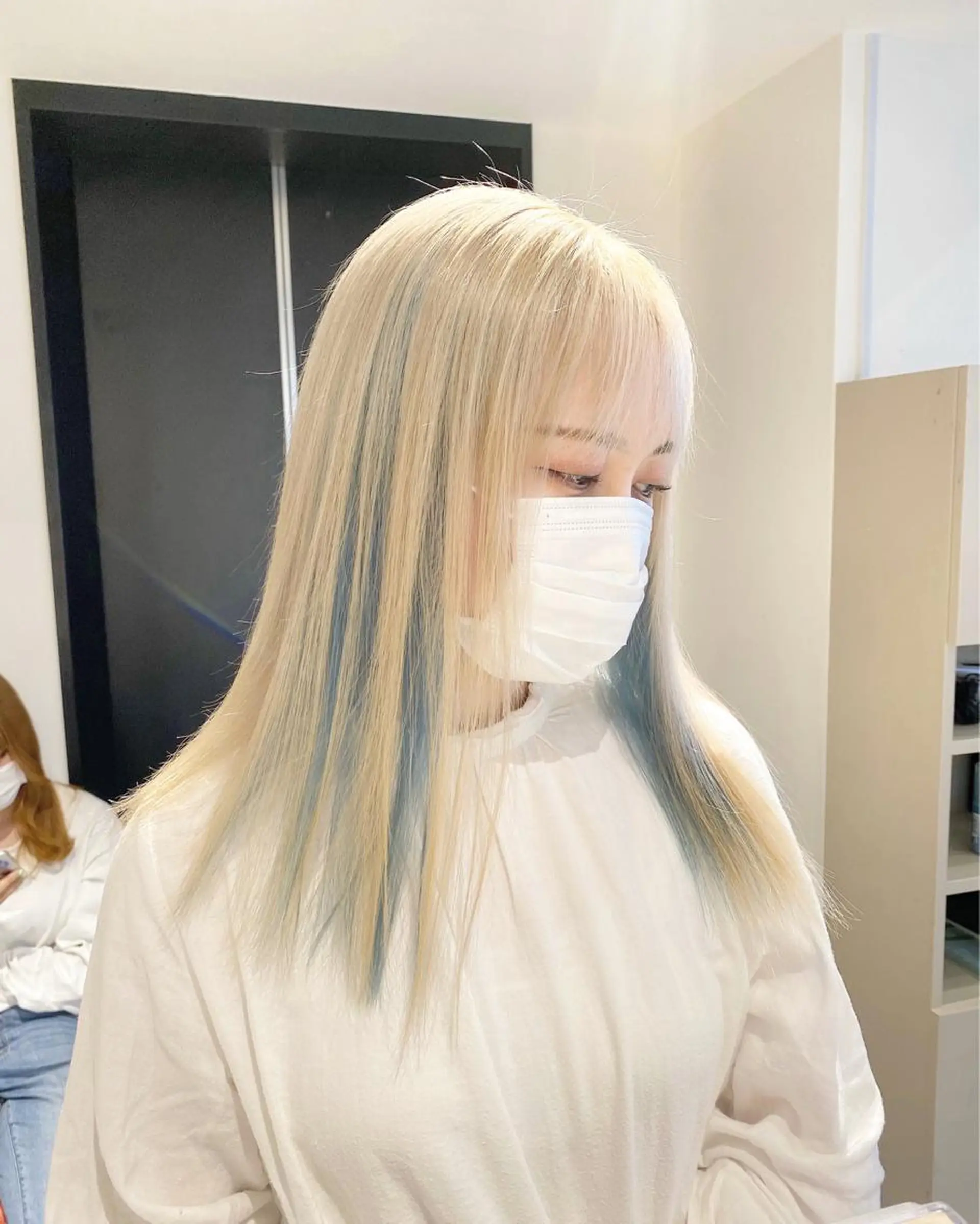 ミディアム デザイン🥇複雑履歴 ハイトーン特化のヘアスタイル