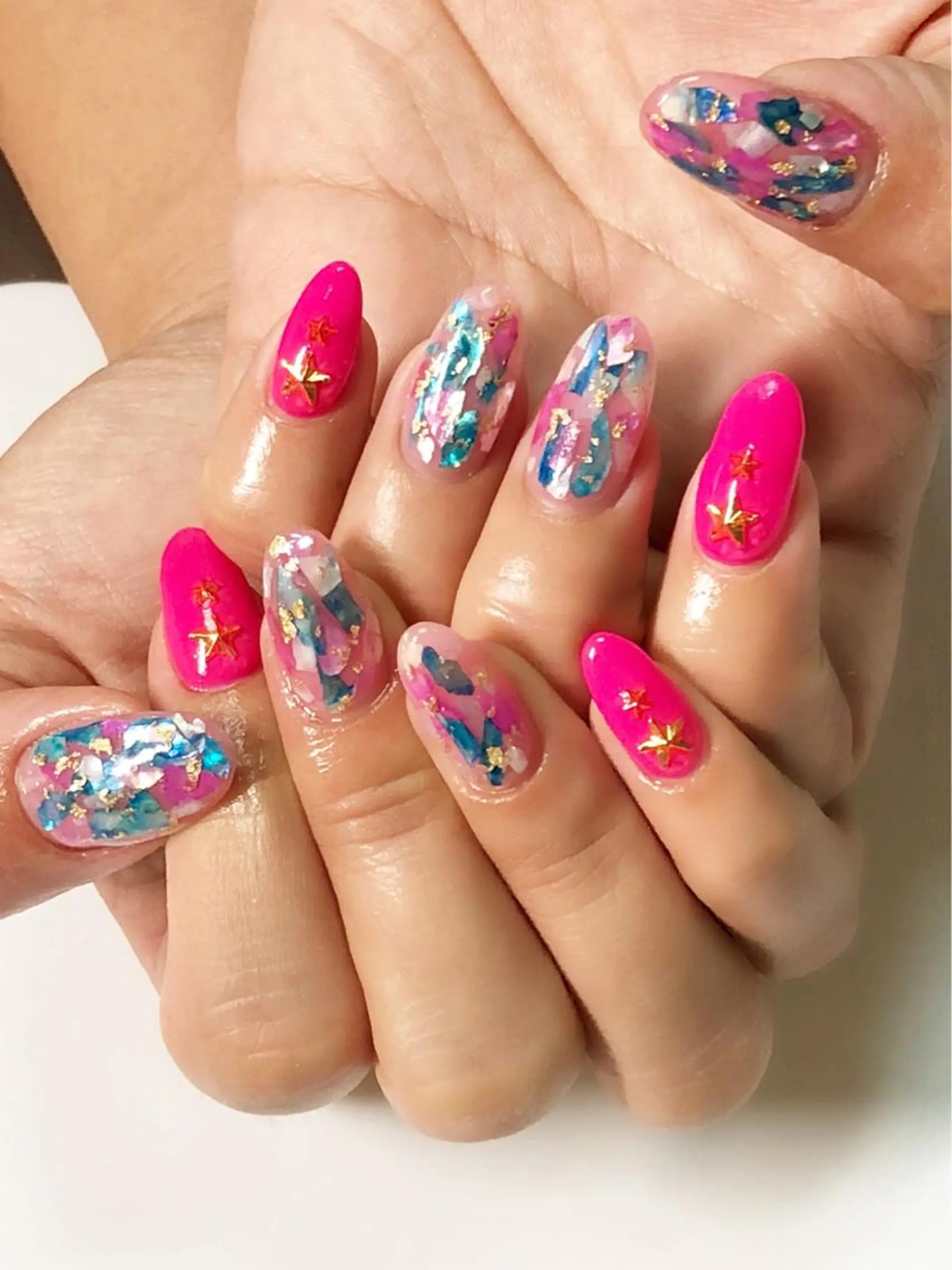 セミロング カラー ネイル ピンクカラー フットネイル キラキラネイル ピンク ハンドネイル CITRAtotal beautyのネイルデザイン