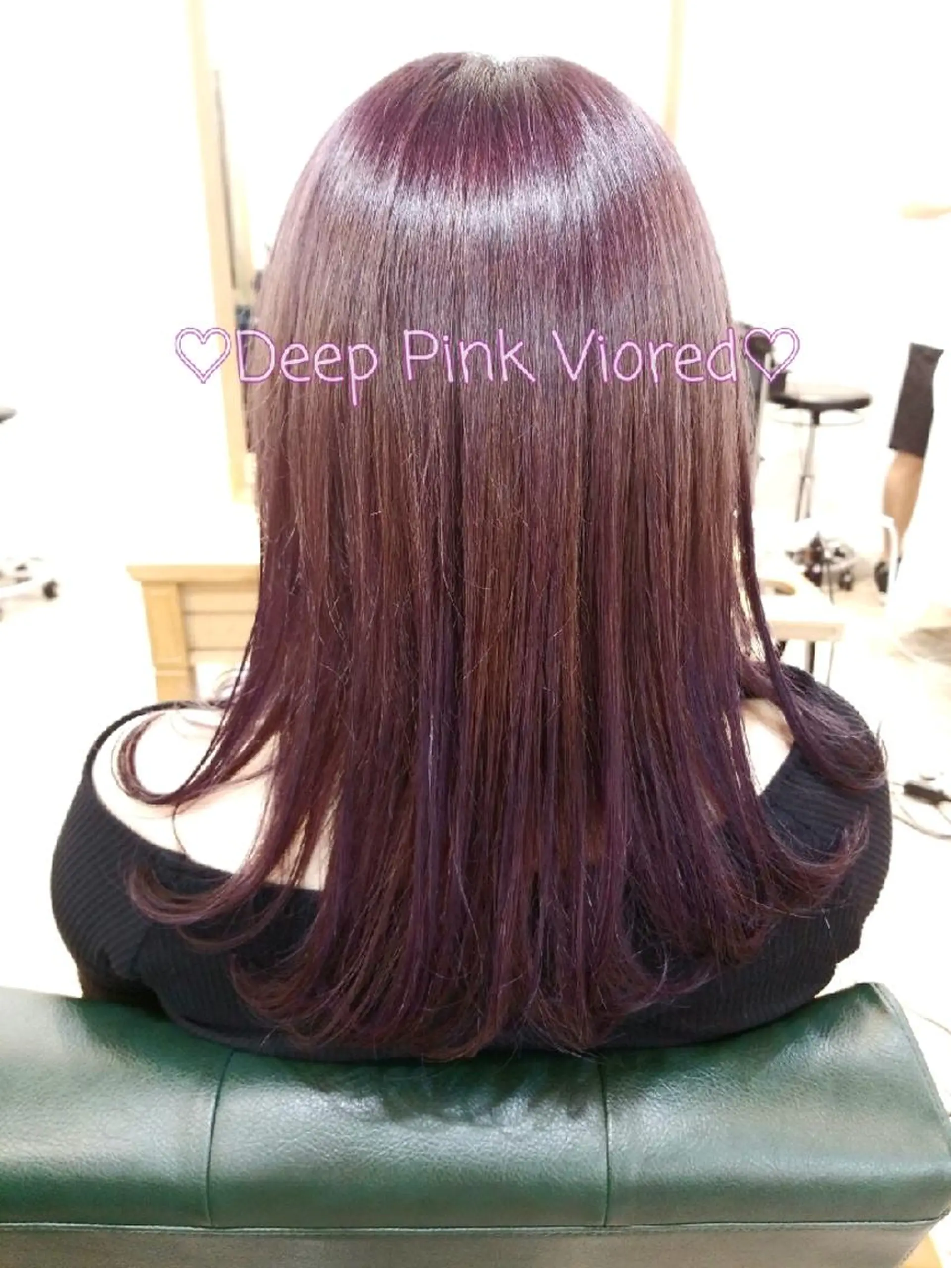 ミディアム すずき えりのヘアスタイル