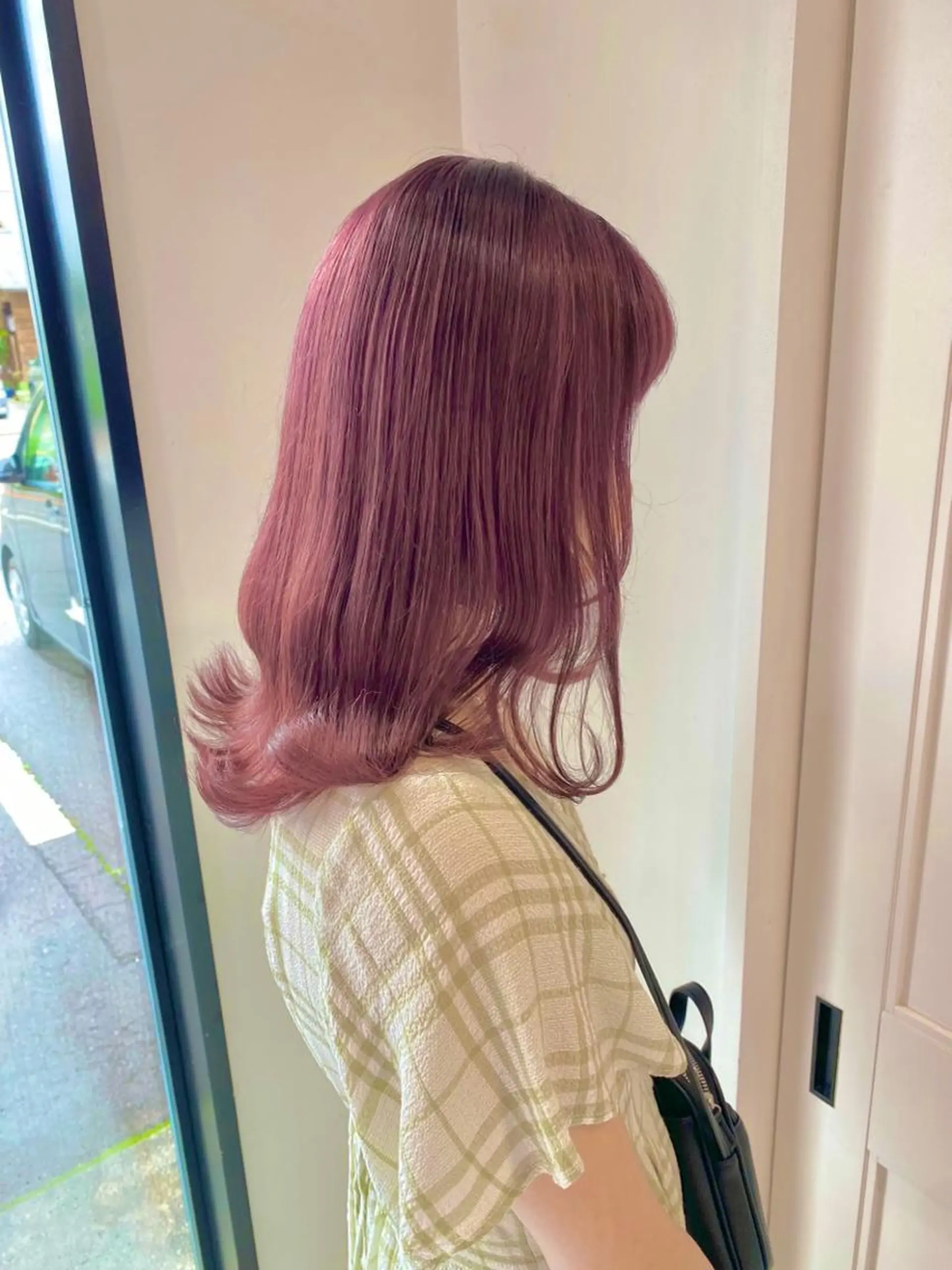 セミロング allum SAKURAのヘアスタイル