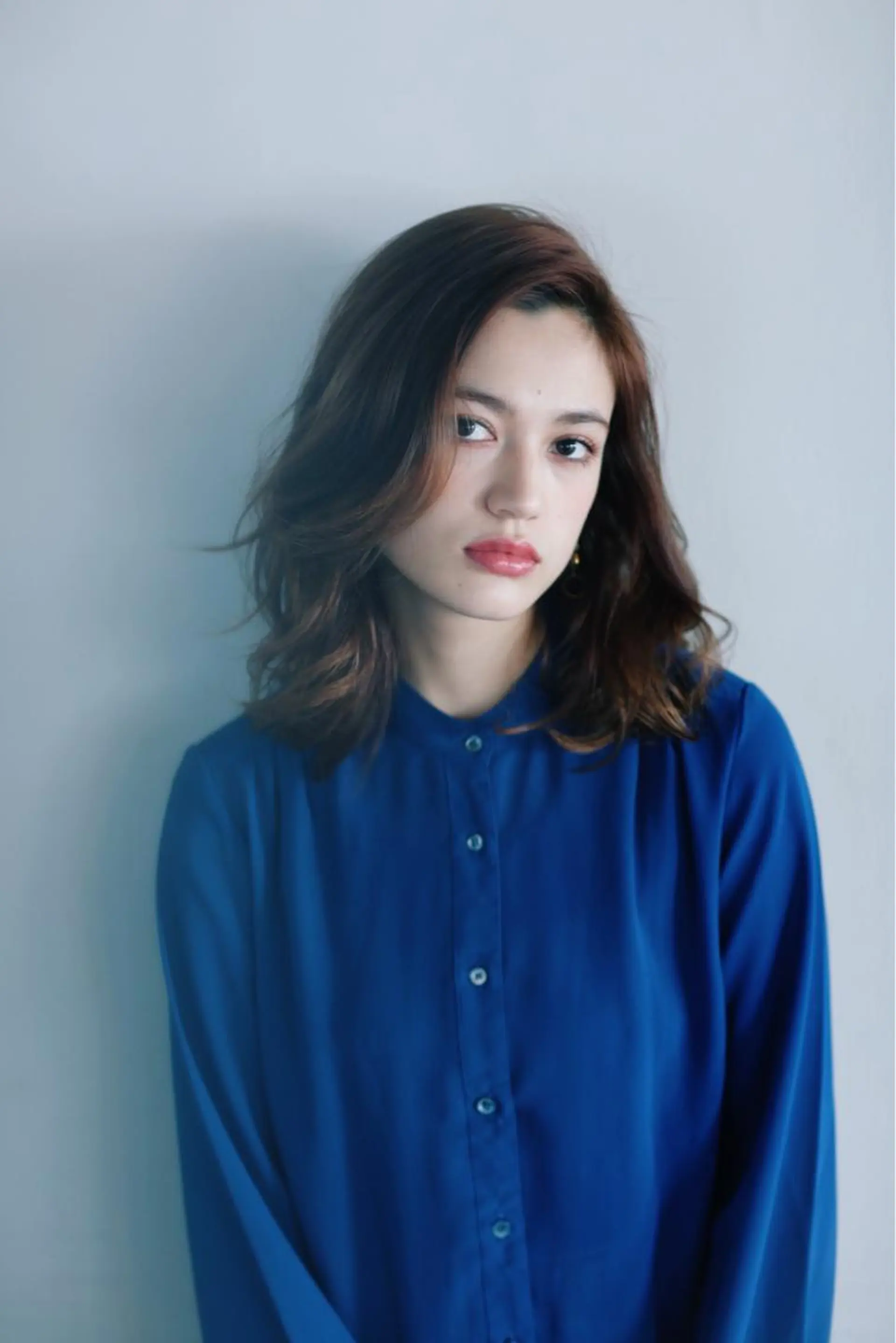 ミディアム conne& ririのヘアスタイル