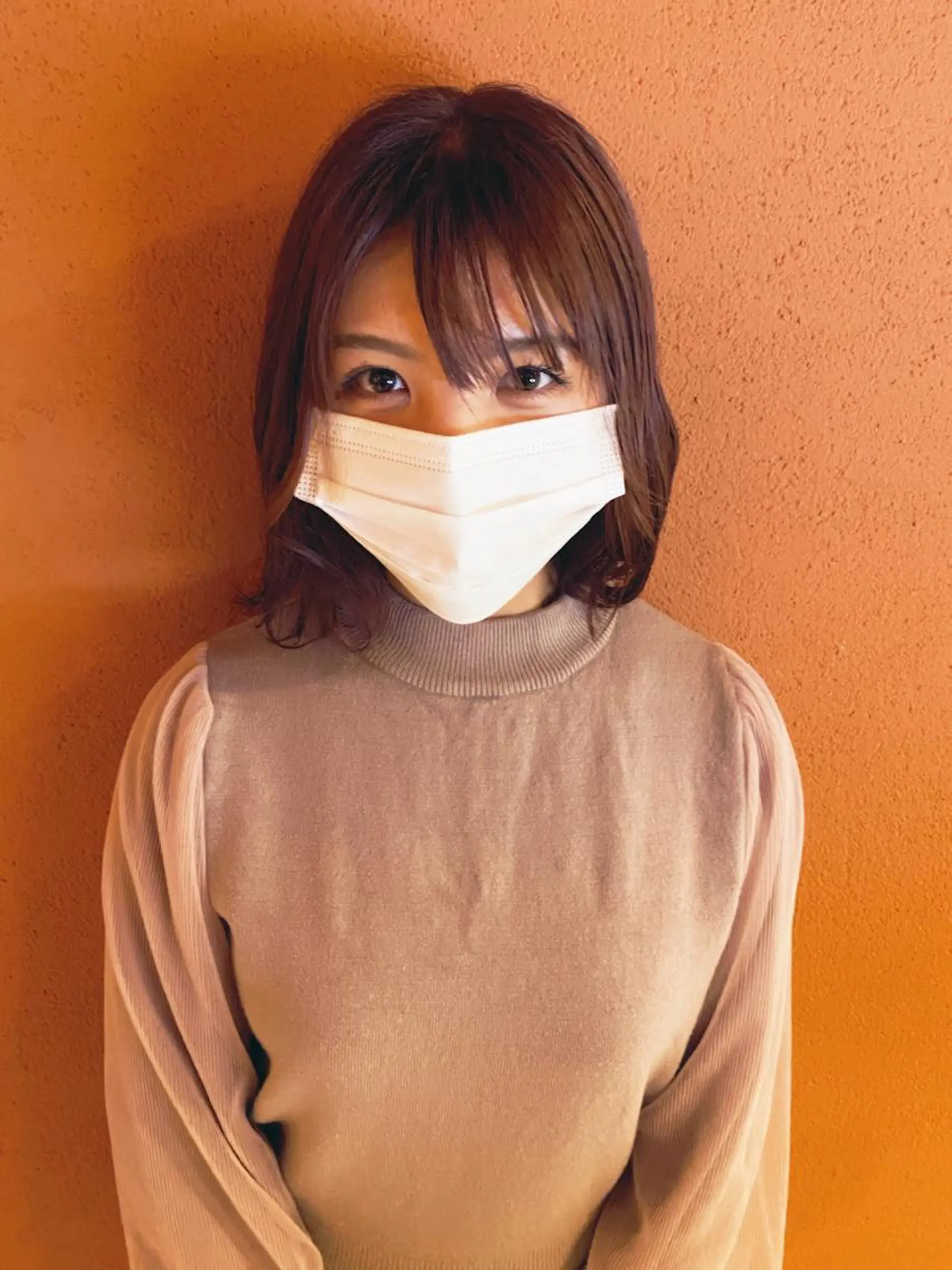 セミロング カラー 艶カラー　宮﨑 蒼のヘアスタイル