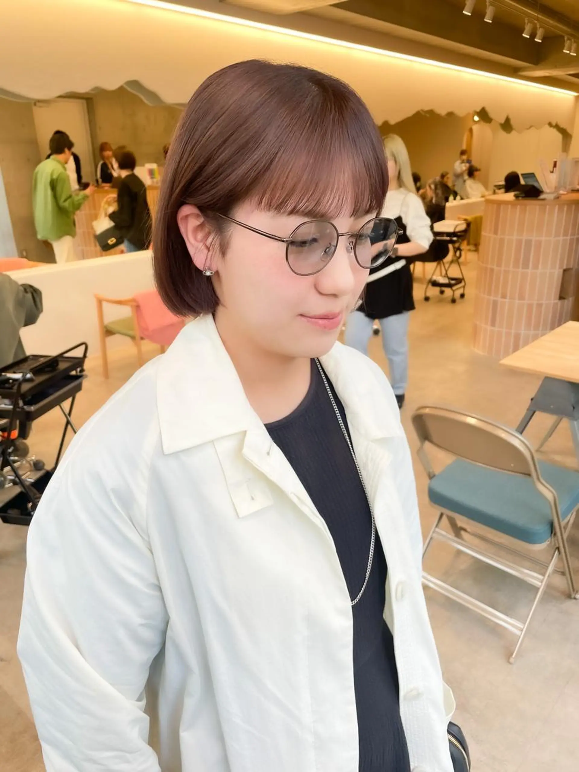 ショート カラー ヘアアレンジ ミニボブ/ブリーチ 🌈MISATOのヘアスタイル