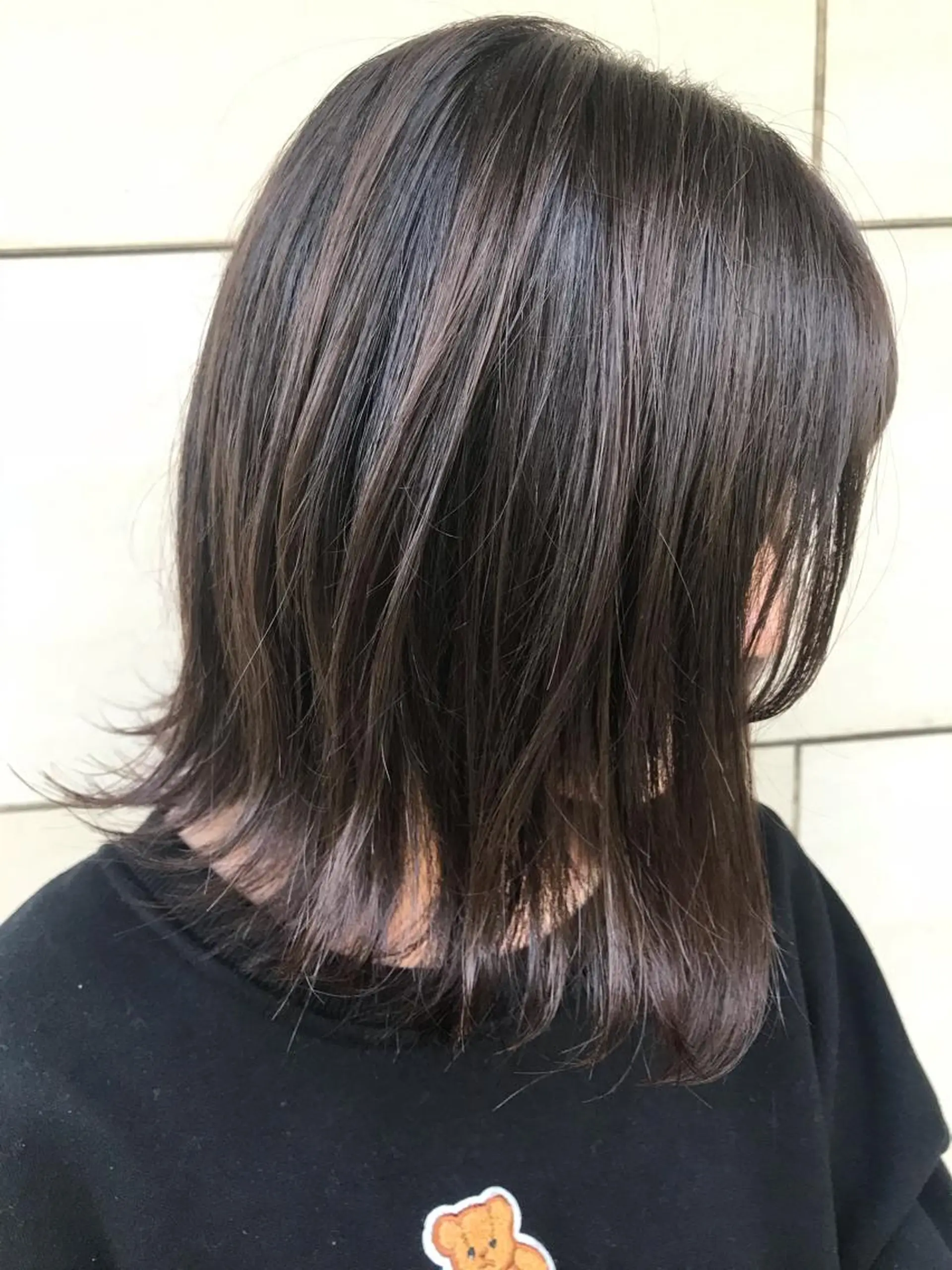 ミディアム アッシュ 有馬ミク🌈 似合わせ美容師のヘアスタイル