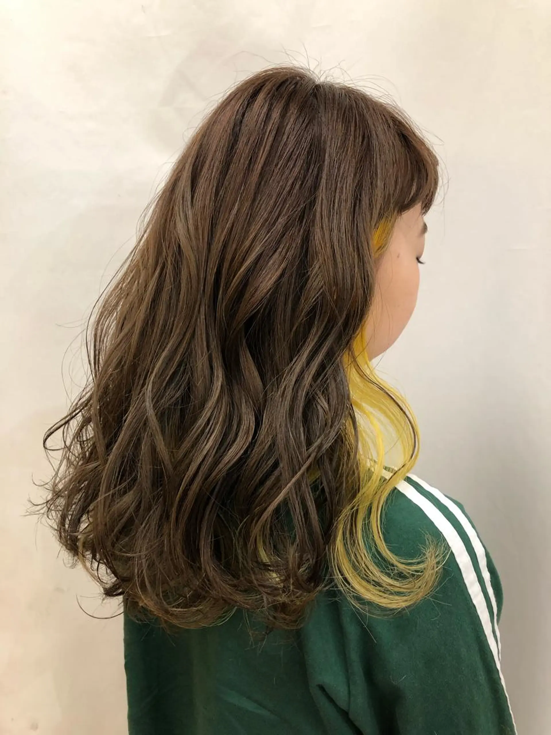 ロング カラー 女性に人気♪ はやしほのかのヘアスタイル