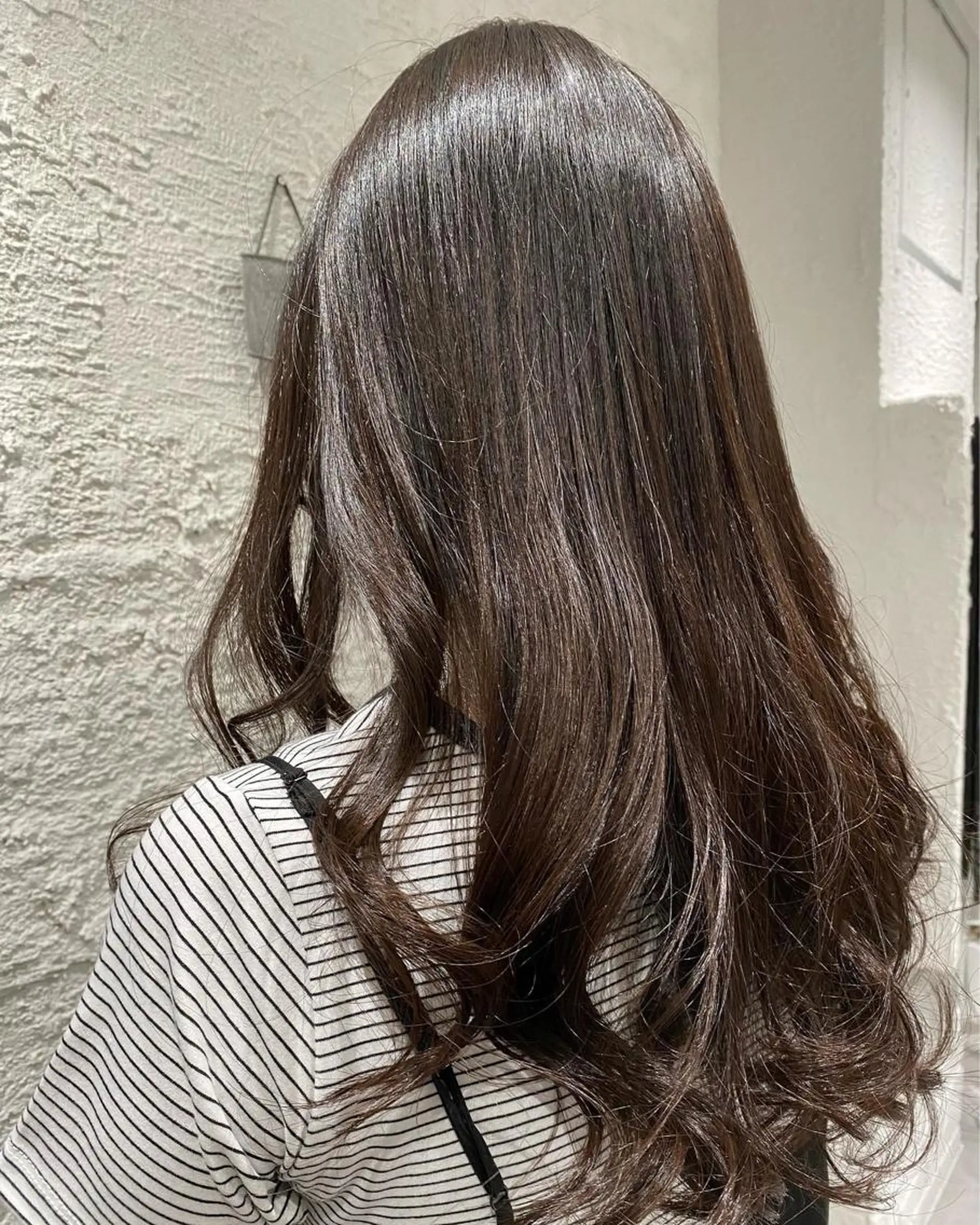 カラー 木戸 愛美のヘアスタイル