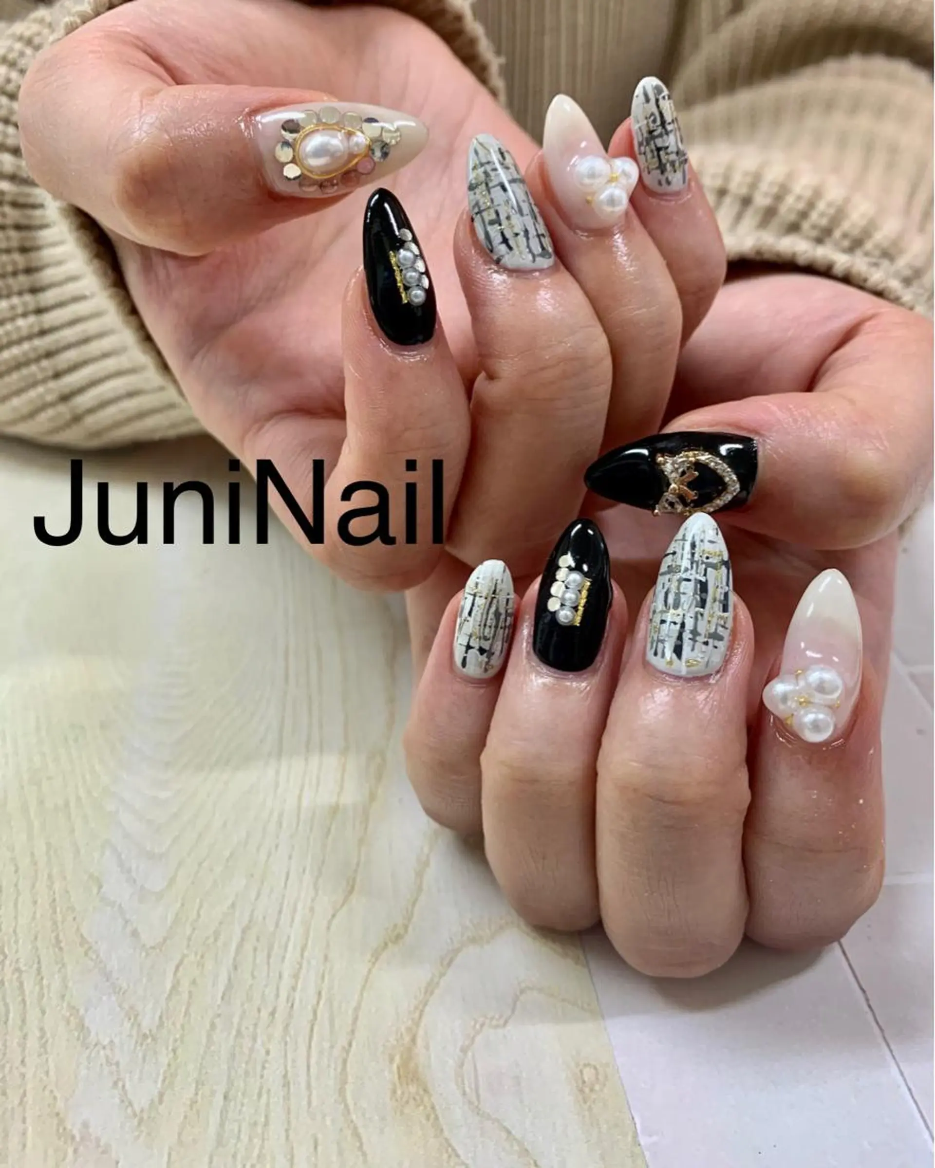 ネイル ハンドネイル JuniNail 주니네일🇰🇷suのネイルデザイン