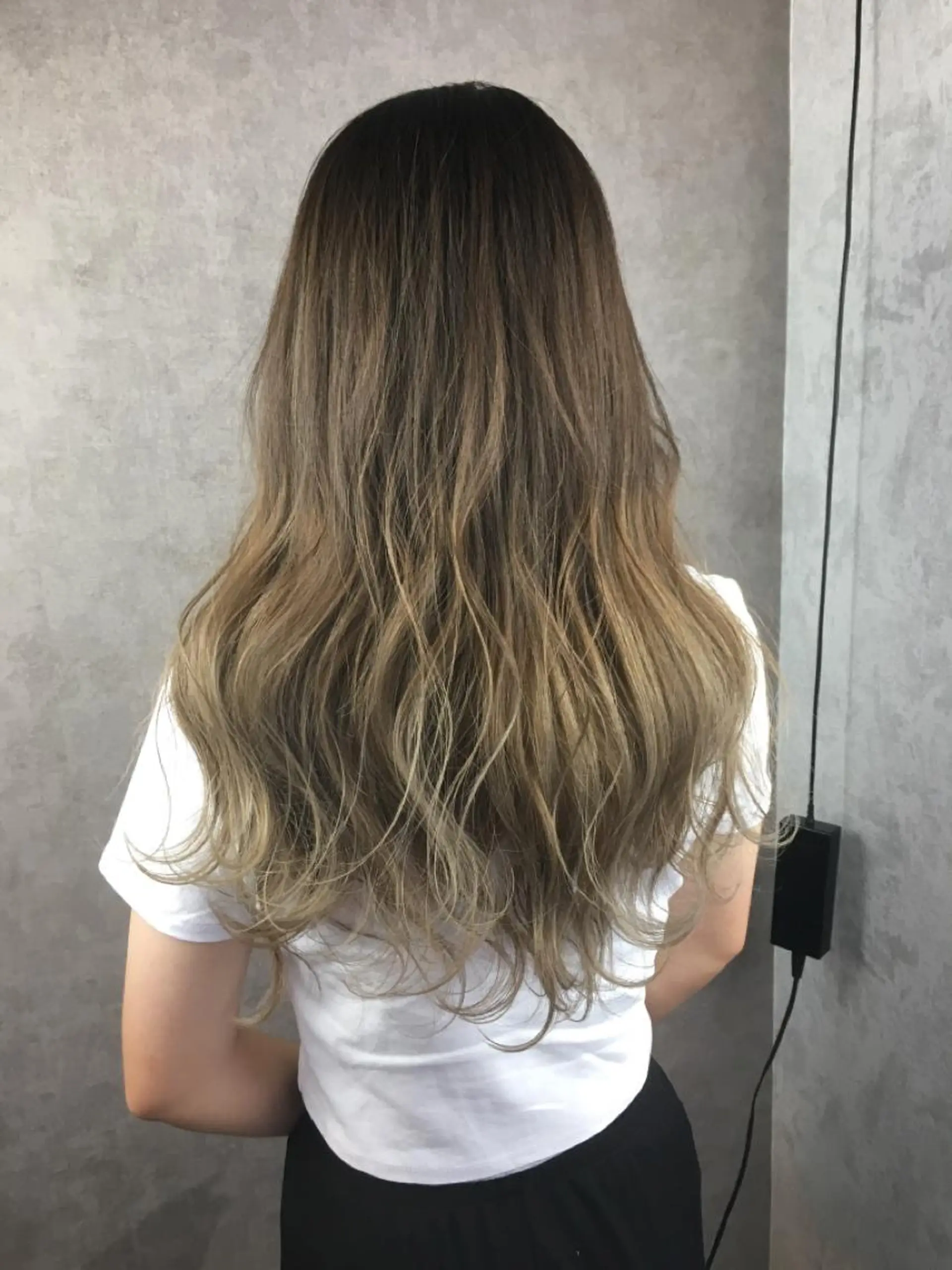 ロング カラー ツイストスパイラル パーマ✂︎ KYOUのヘアスタイル