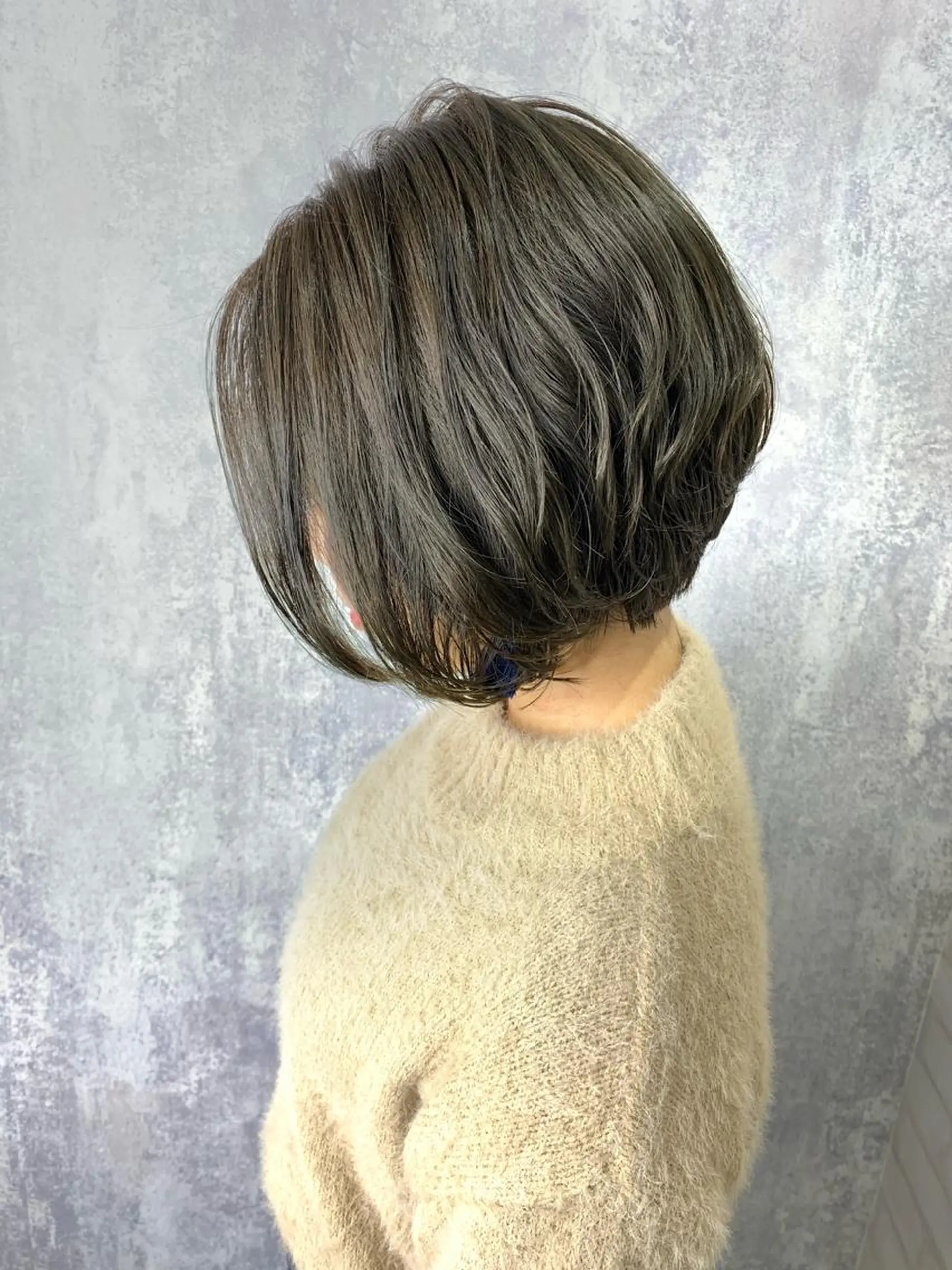 ショート カラー パーマ ヘアアレンジ メンズ ハンサムショート グレージュ シルバー シルバーグレージュ ショートヘア カット 縮毛矯正 トリートメント Zina福岡天神🪞 髪質改善🪞レイヤーのヘアスタイル