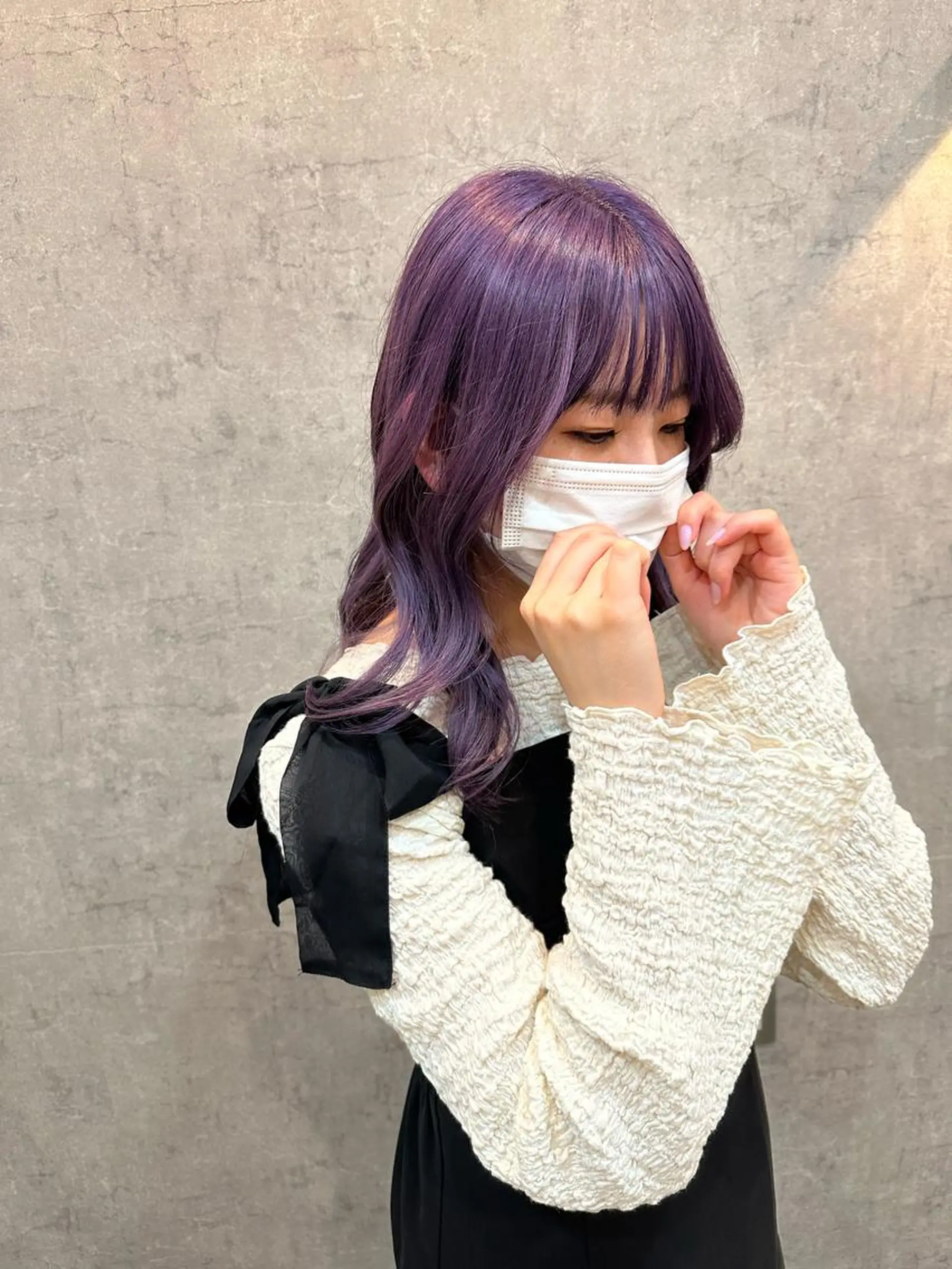 ミディアム カラー ラベンダーカラー mau tomokaのヘアスタイル