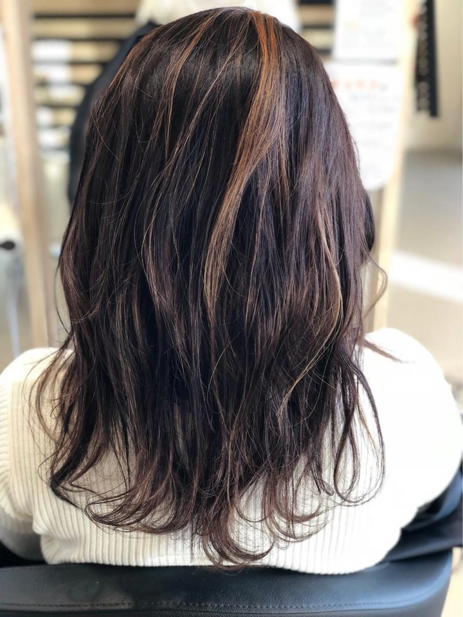 セミロング カラー ハイライトカラー ハイライト 大久保 隆蔵のヘアスタイル