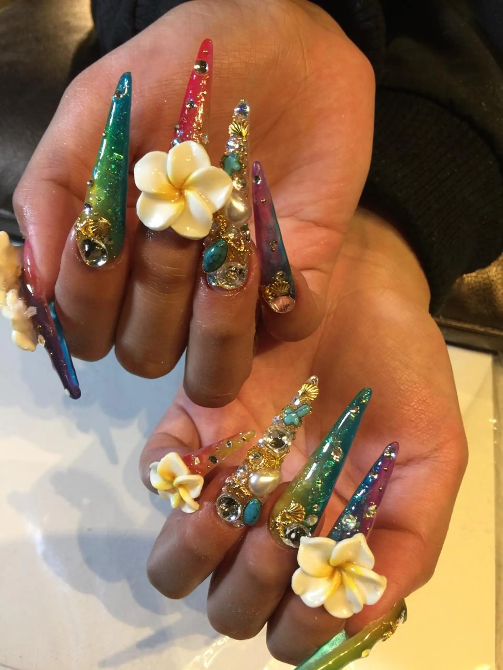 ネイル chatblanc ♡のネイルデザイン