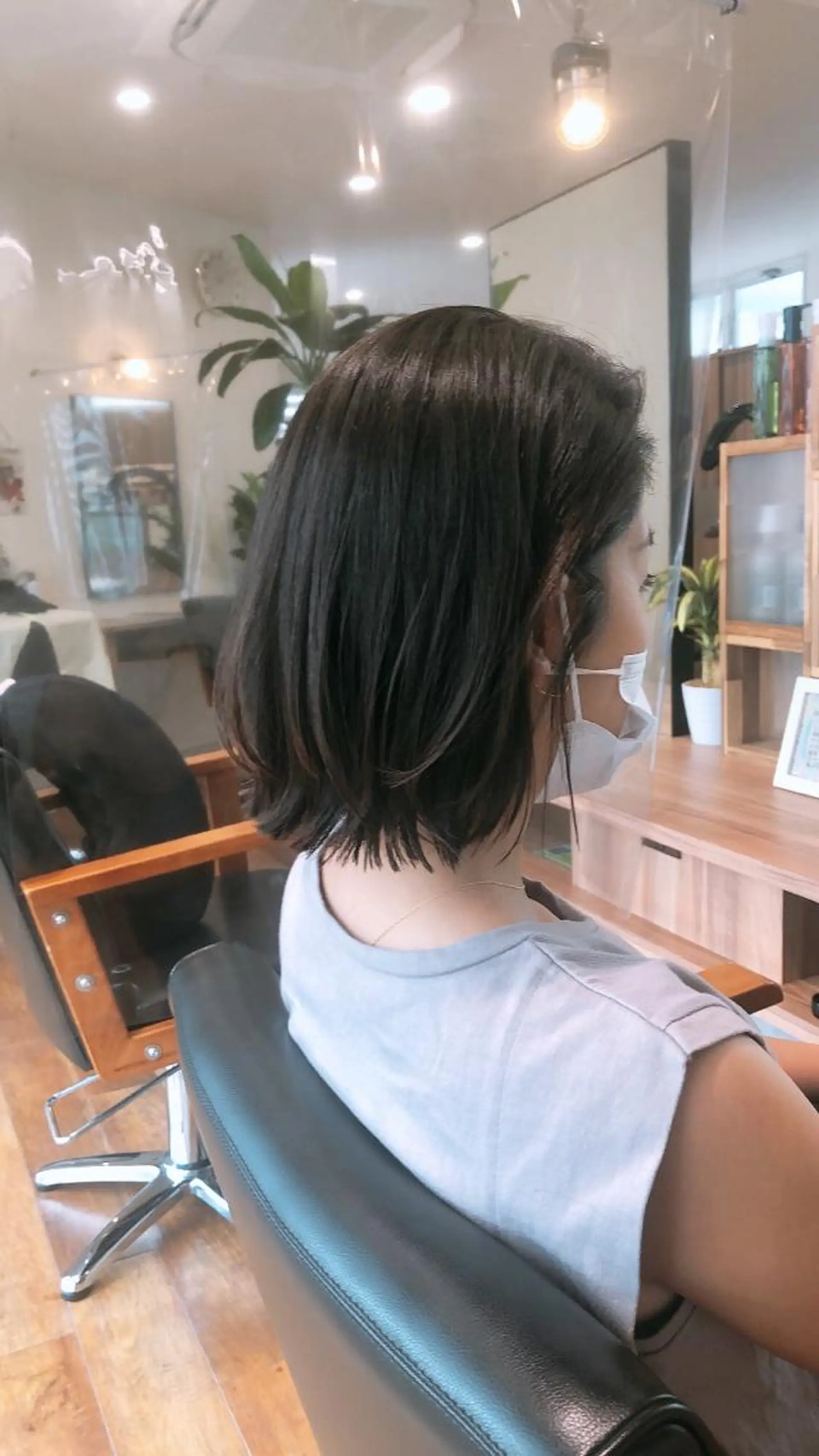 ミディアム 大川 優佳のヘアスタイル