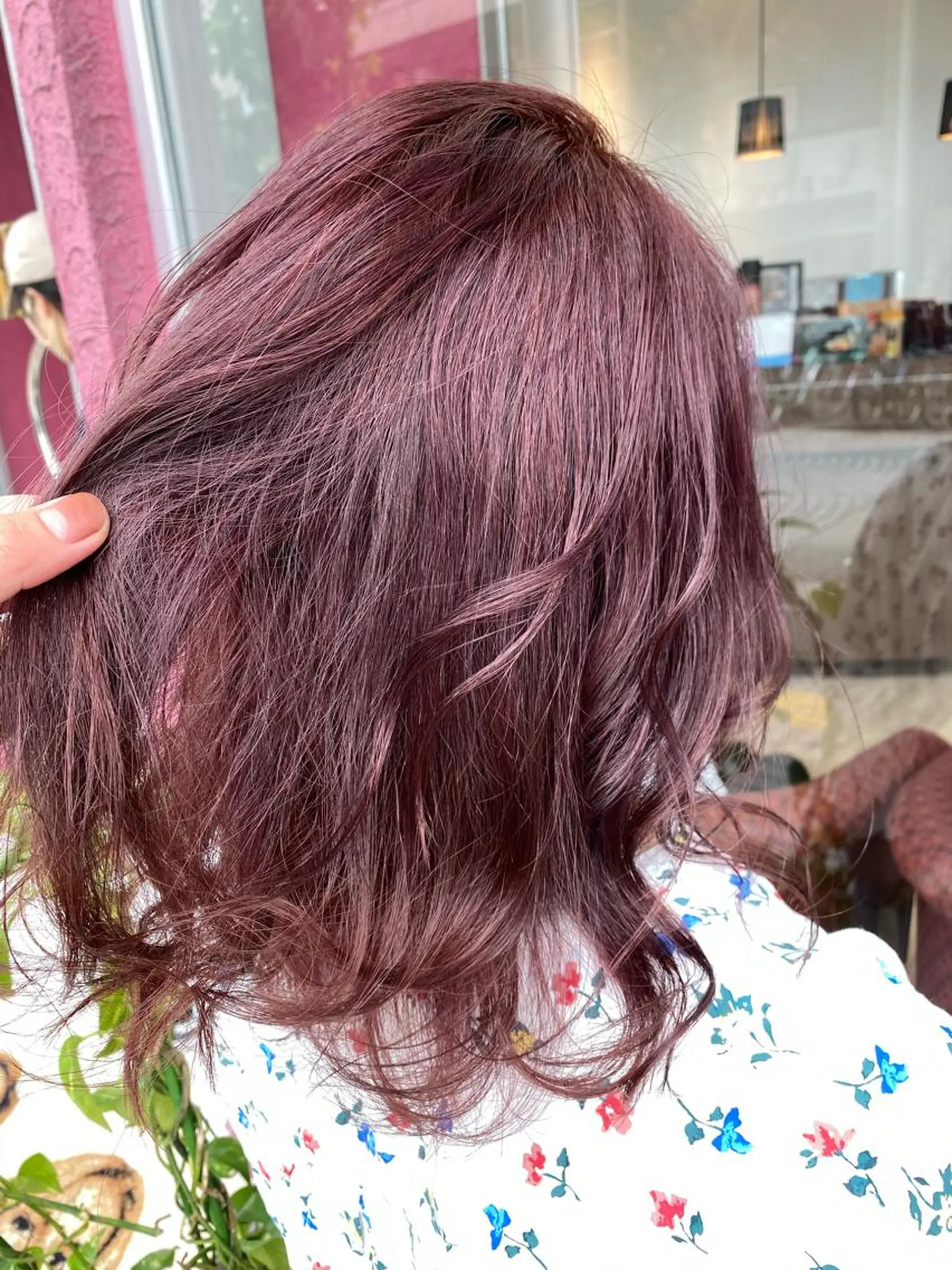 ミディアム カラー ヘアカラー デザインカラー✨新倉 佑奈のヘアスタイル