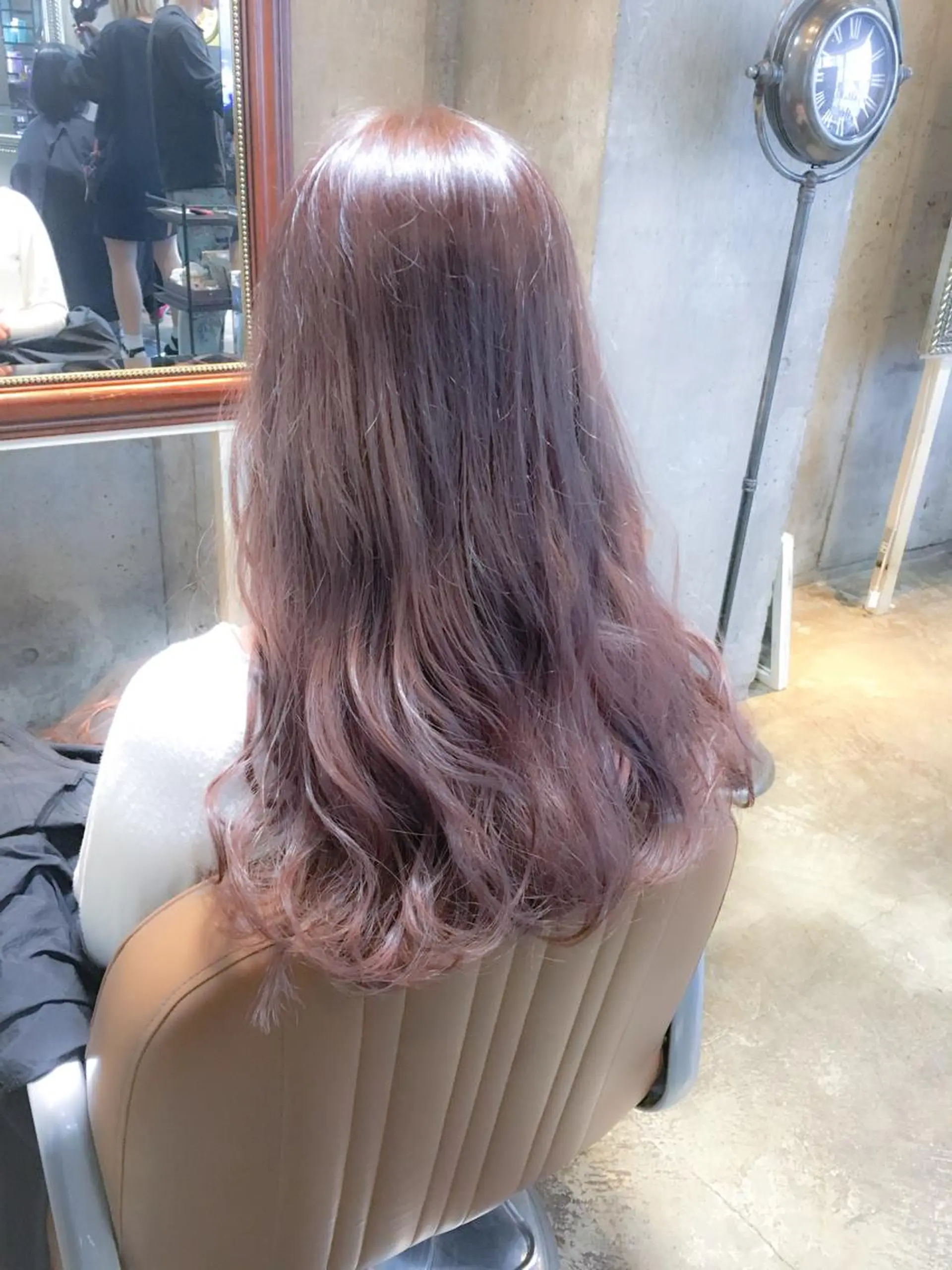 ロング カラー アッシュ グラデーションカラー ピンクカラー ピンクアッシュ 北條 優輝のヘアスタイル