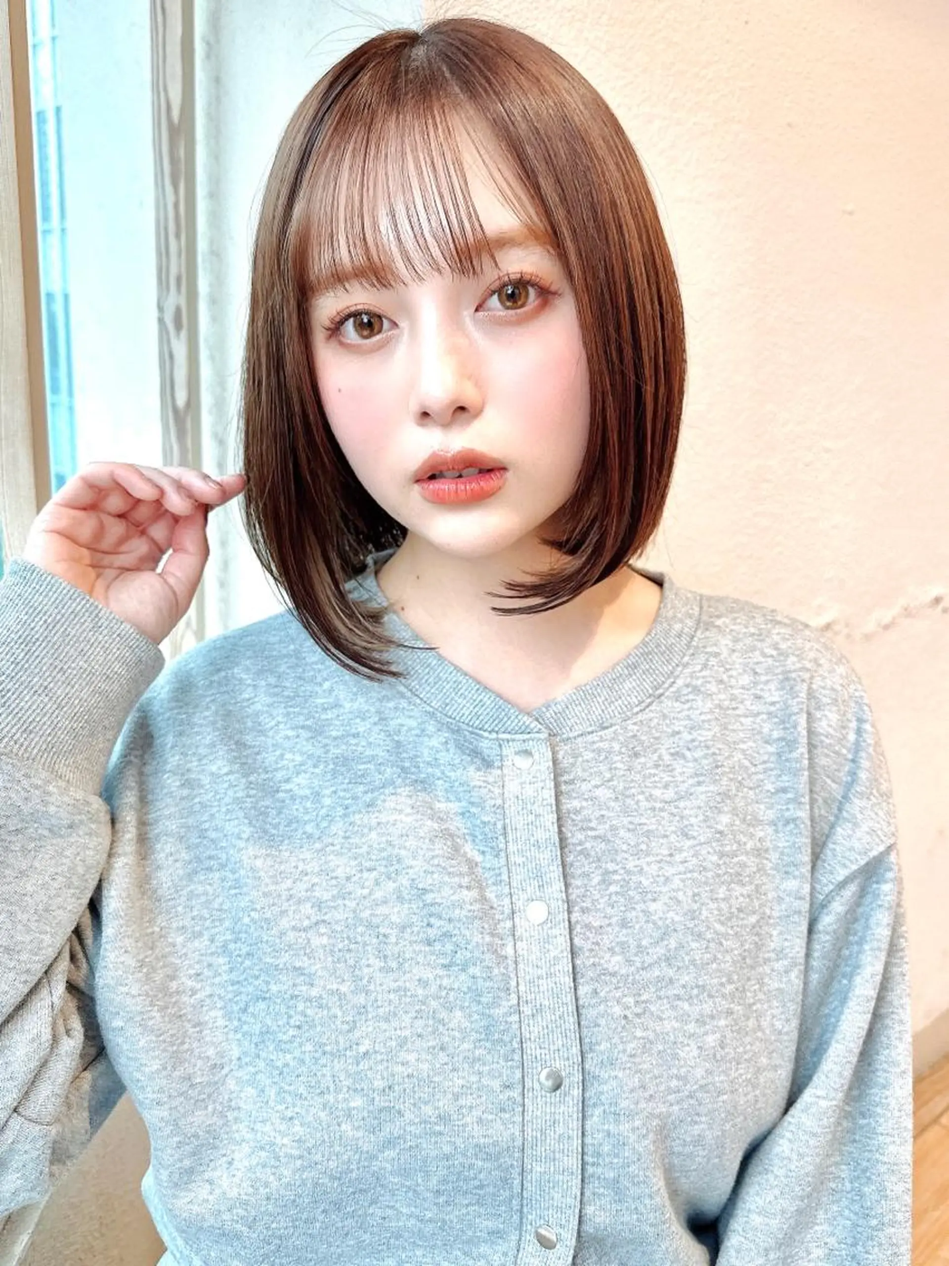 ミディアム 切りっぱなしボブ ショートボブ ボブ くびれヘア タンバルモリ カット トリートメント 市原 大翼のヘアスタイル