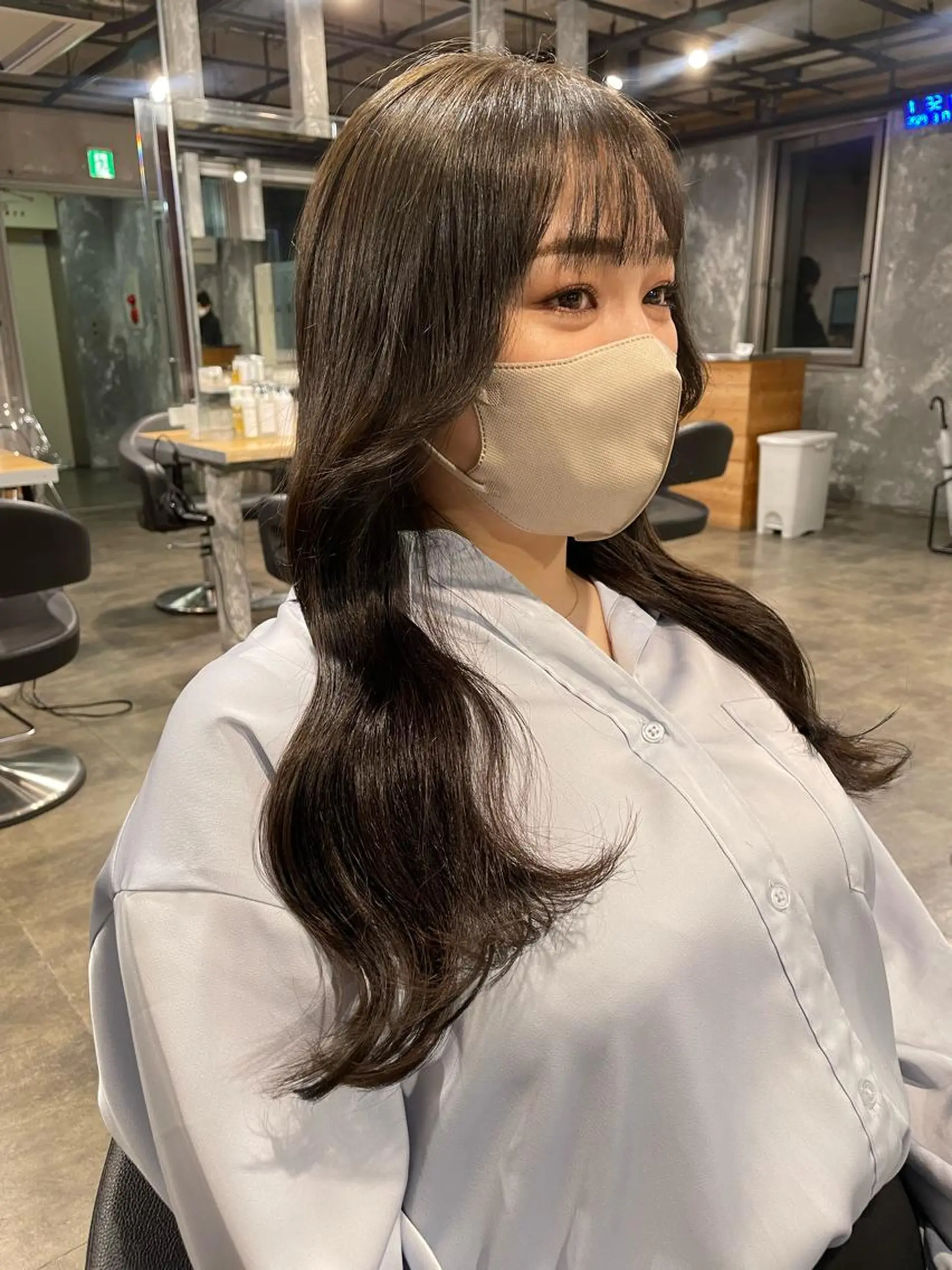 セミロング カラー グレージュ オリーブグレージュ オリーブグレー 韓国風ヘア alicetokyo 🦋宮葉🦋のマツエク・マツパデザイン