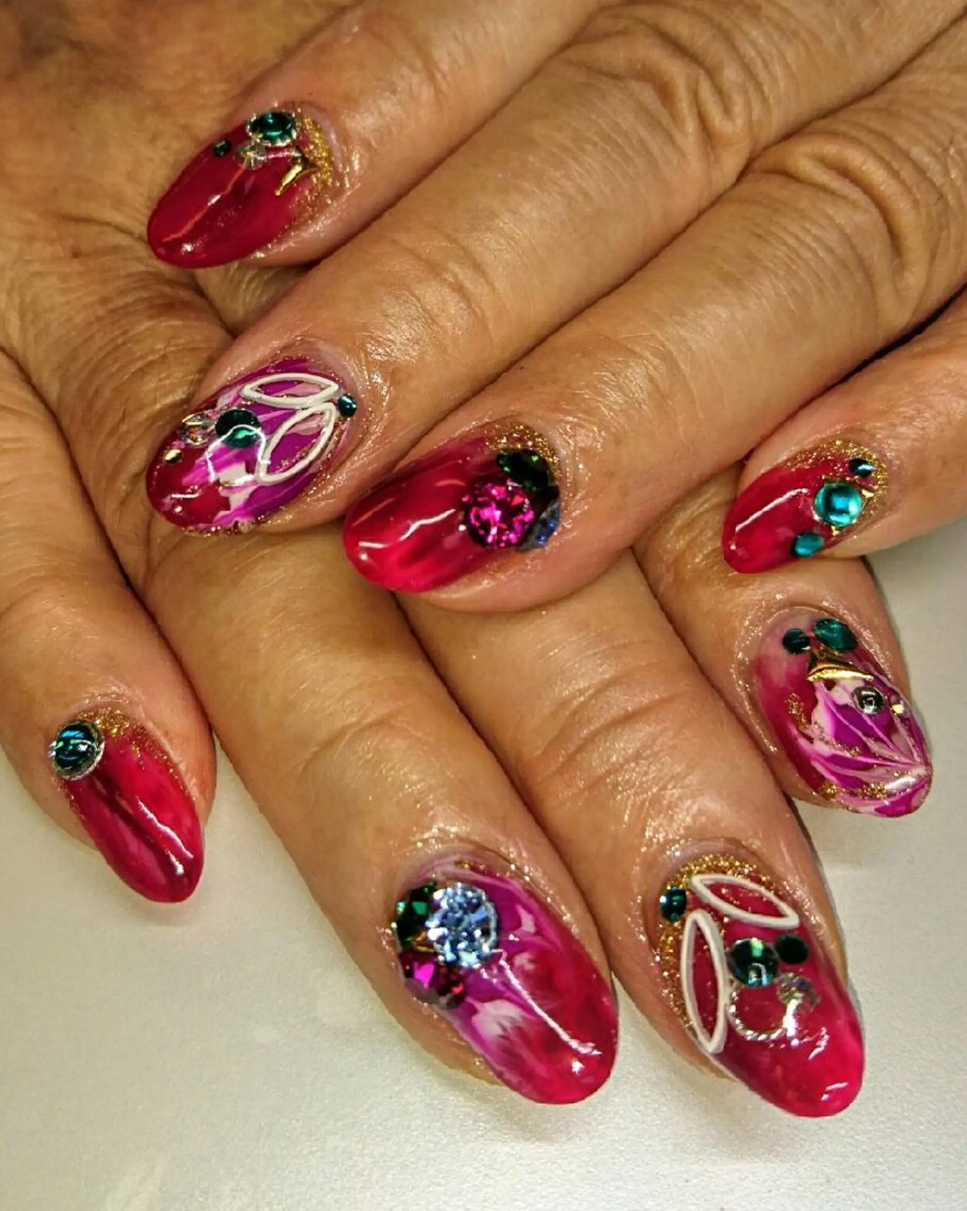 ネイル ゴージャス 三上 恵美のマツエク・マツパデザイン