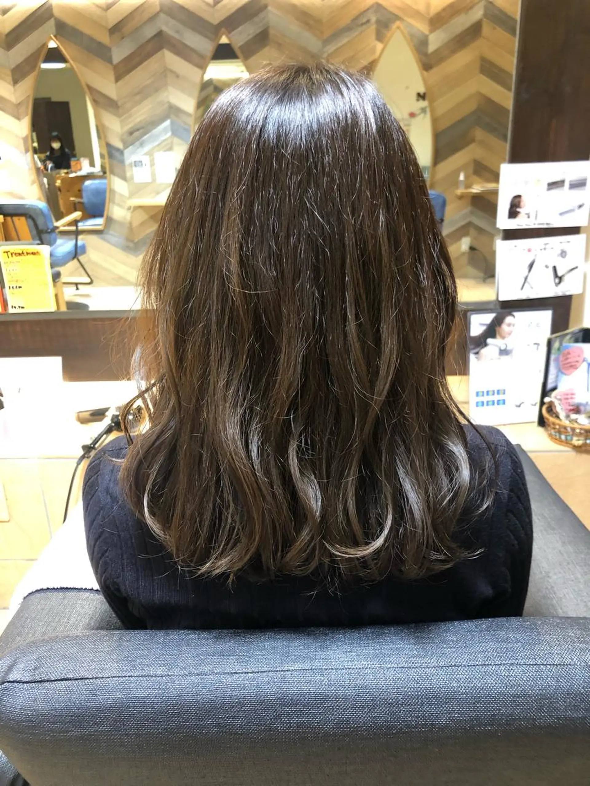 セミロング effect所属・SATO YUKA🌟のヘアスタイル