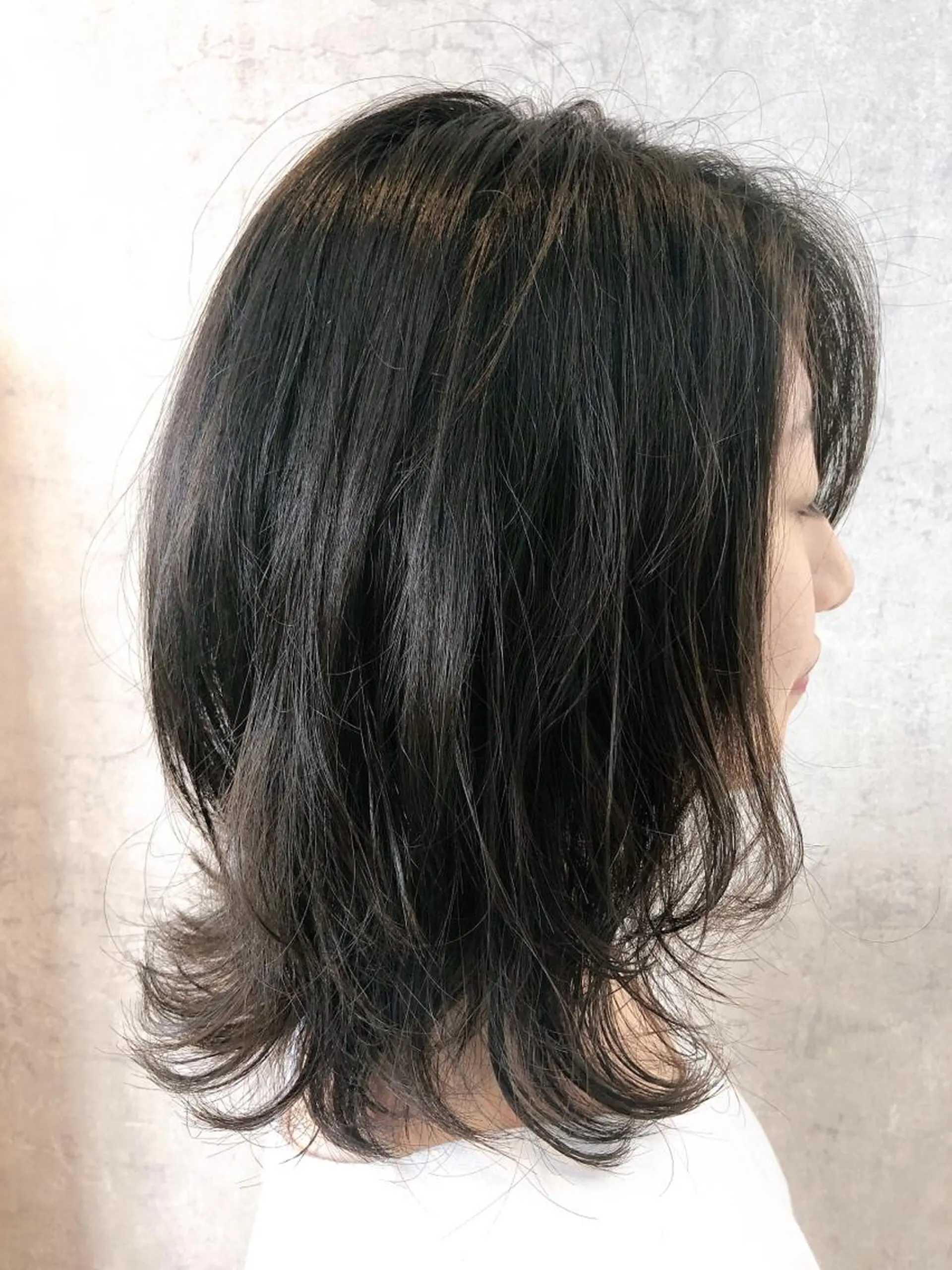 ミディアム パーマ ミディアムパーマ くせ毛 カット パーマ トリートメント 鹿取 三紗子のヘアスタイル