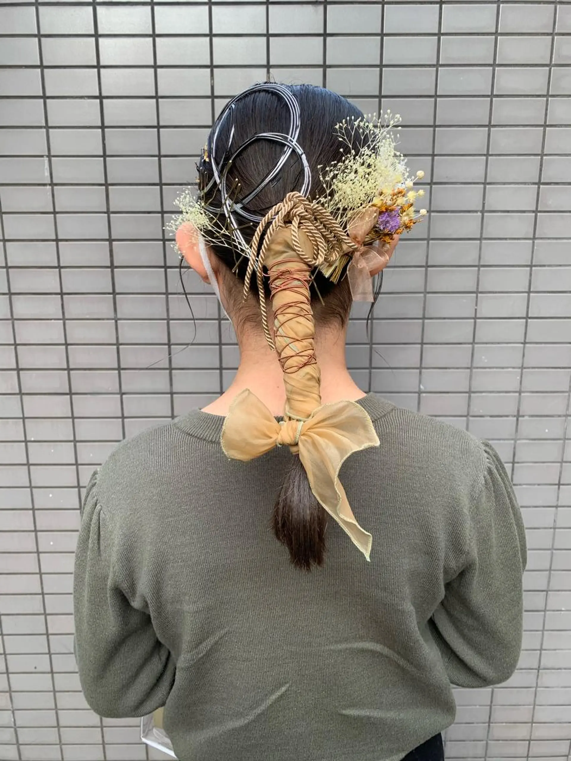 ミディアム カラー ヘアアレンジ ヘアセット MARU パーマ/レイヤーのヘアスタイル