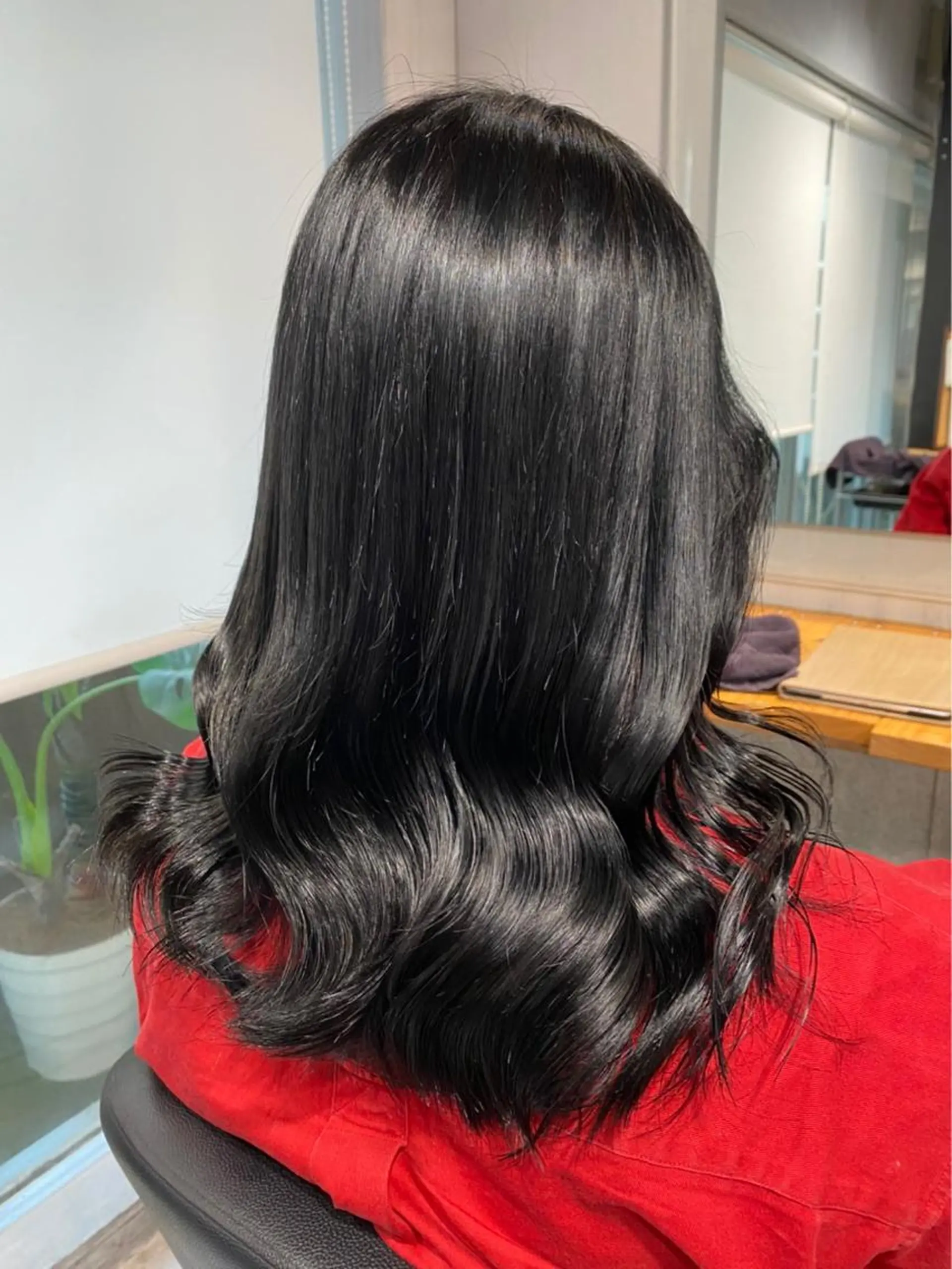 セミロング カラー ヘアカラー トリートメント ヘッドスパ ヘアセット 🦋ハイトーンボブ ショート🦋トシキのヘアスタイル