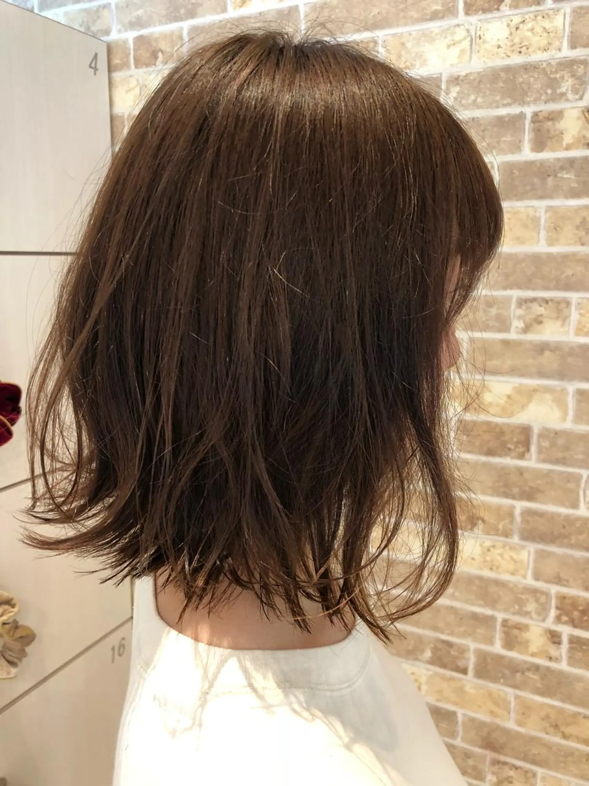 セミロング アッシュ 福元 保雄のヘアスタイル