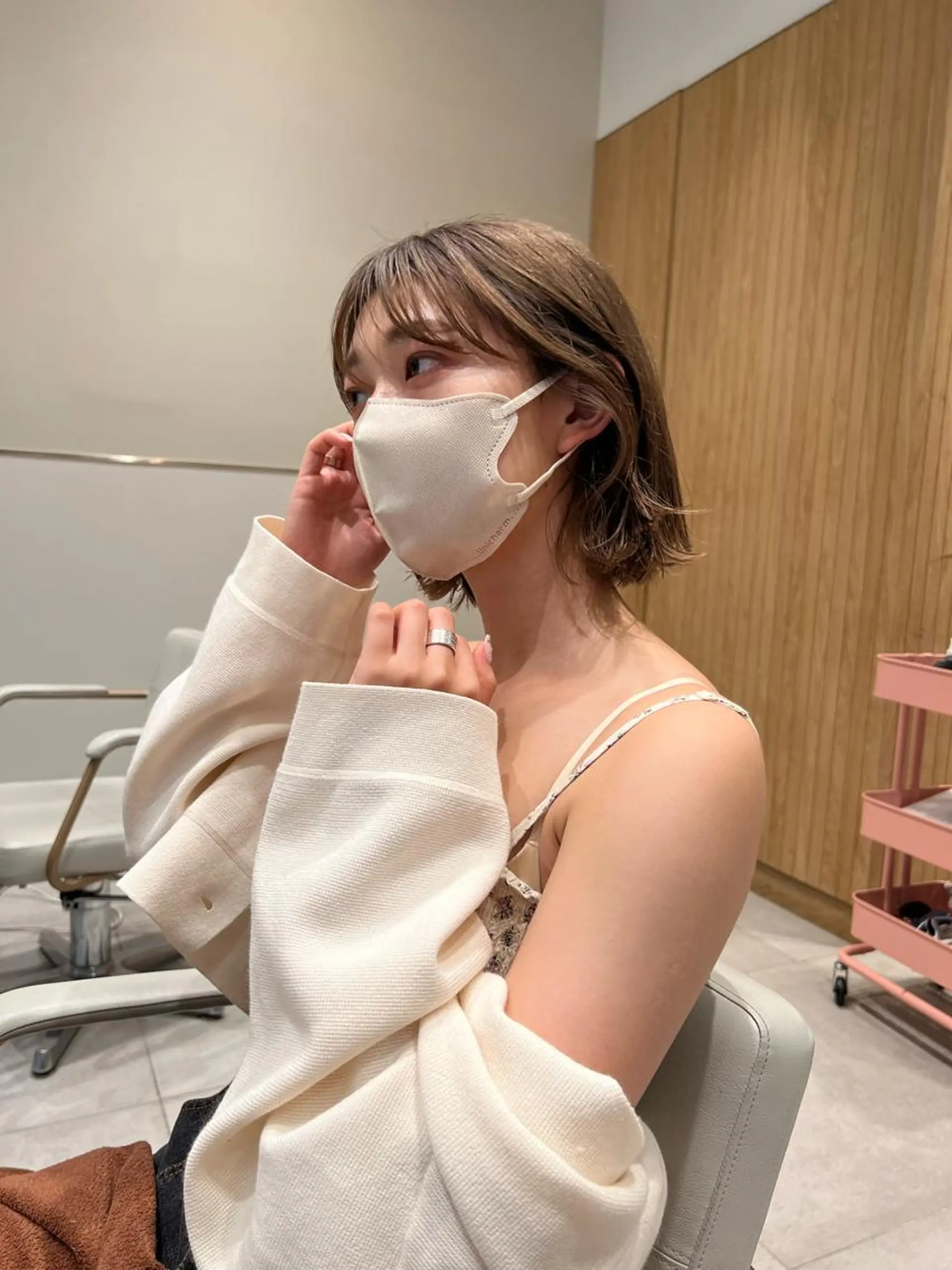 ショート ボブ 韓国風ヘア 小顔カット カット ヘアカラー トリートメント レイヤー専門家 ダブルカラー修のヘアスタイル