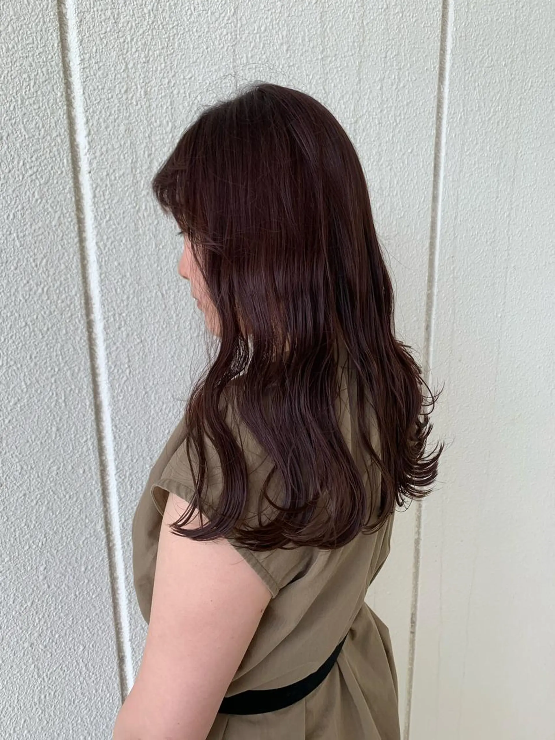 ロング カラー ベージュカラー ラベンダーカラー ラベンダーベージュ カット ヘアカラー 顔まわりカット✄ ベージュカラー🧸のヘアスタイル