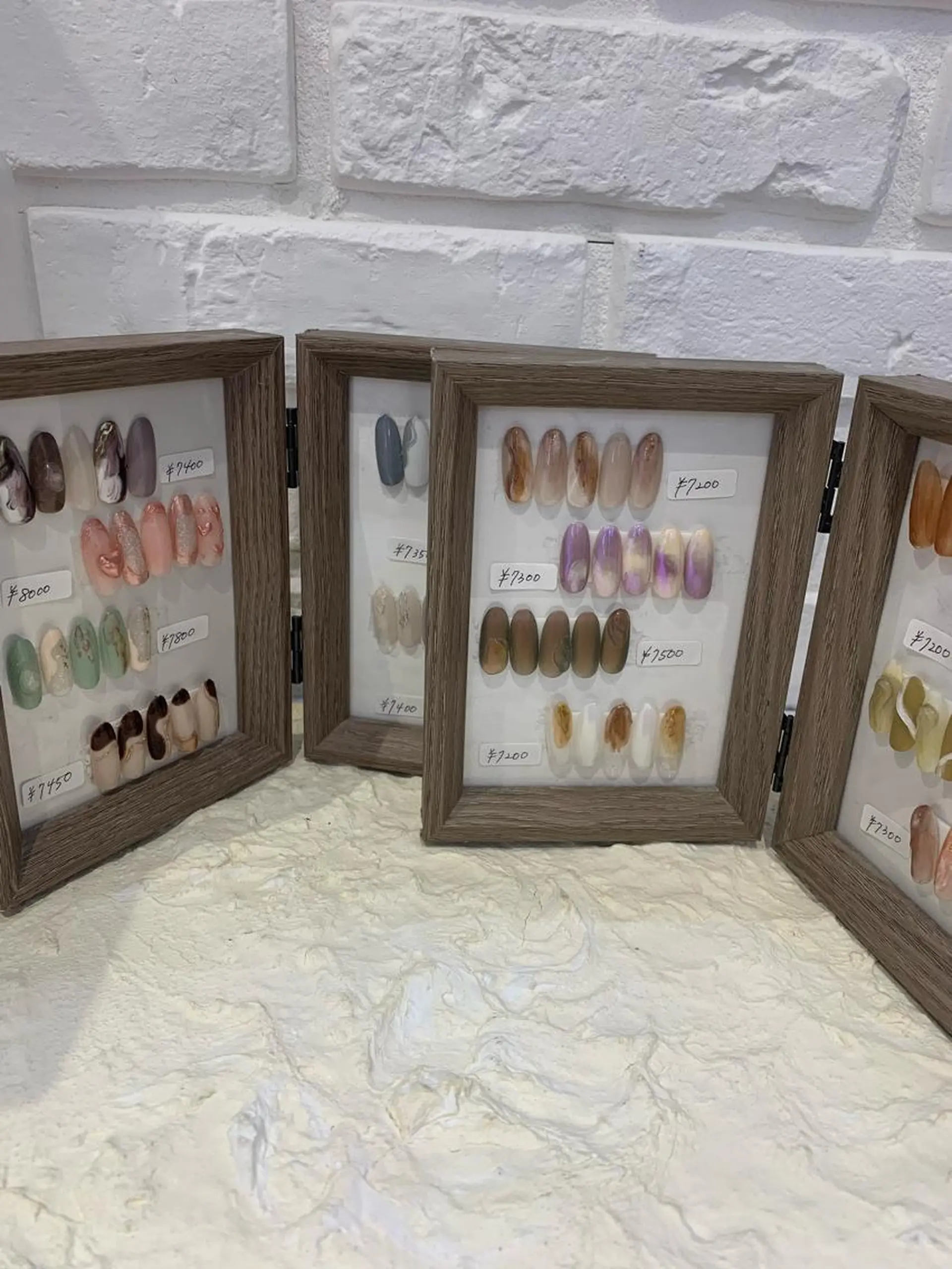 ネイル マキノ ユイのネイルデザイン