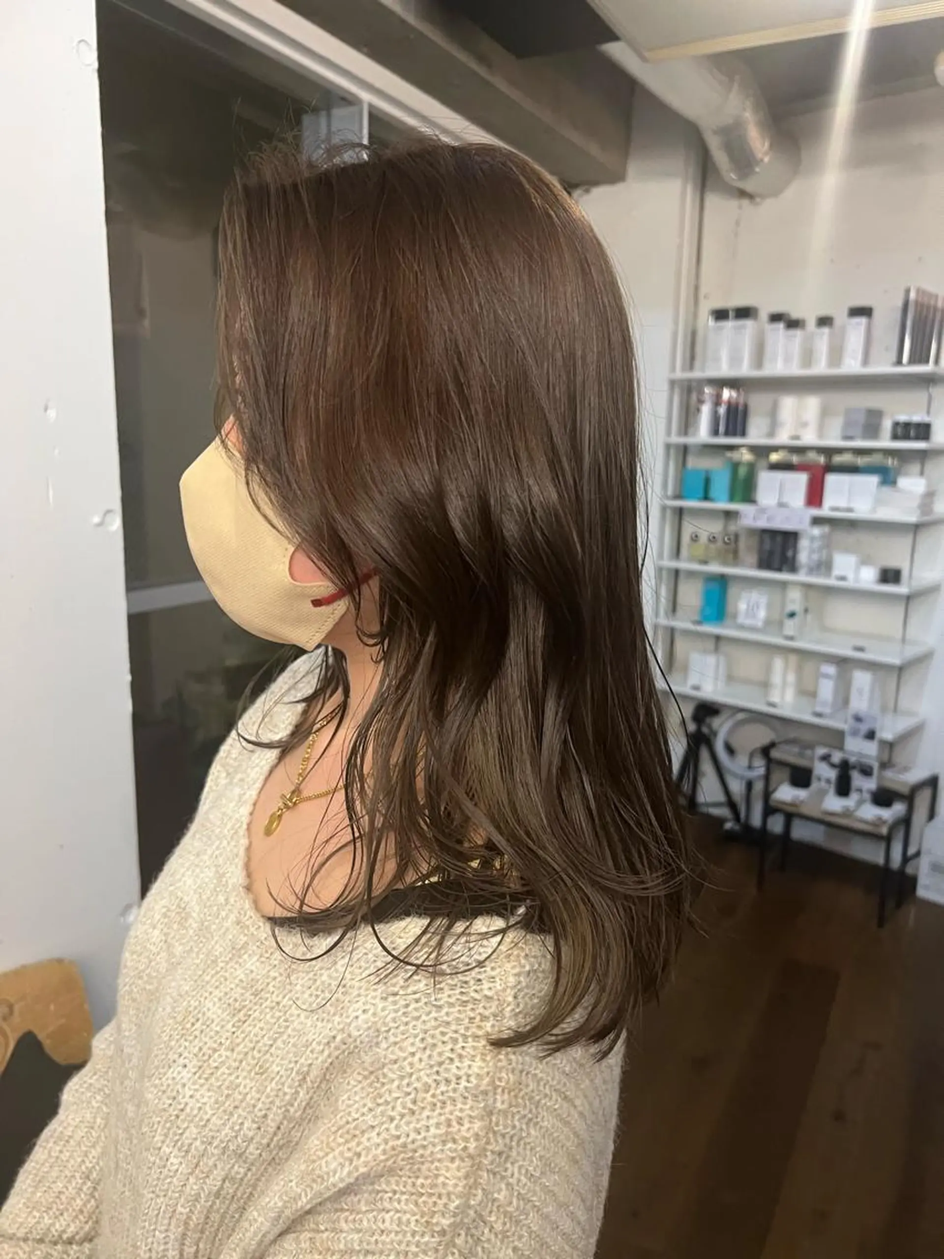 セミロング カラー パーマ ヘアアレンジ メンズ キッズ ネイル マツエク・マツパ アイブロウ メンズインナーカラー メンズ韓国風 イヤリングカラー イルミナカラー インナーカラー メンズカット ／ パーマ ／ コハのヘアスタイル
