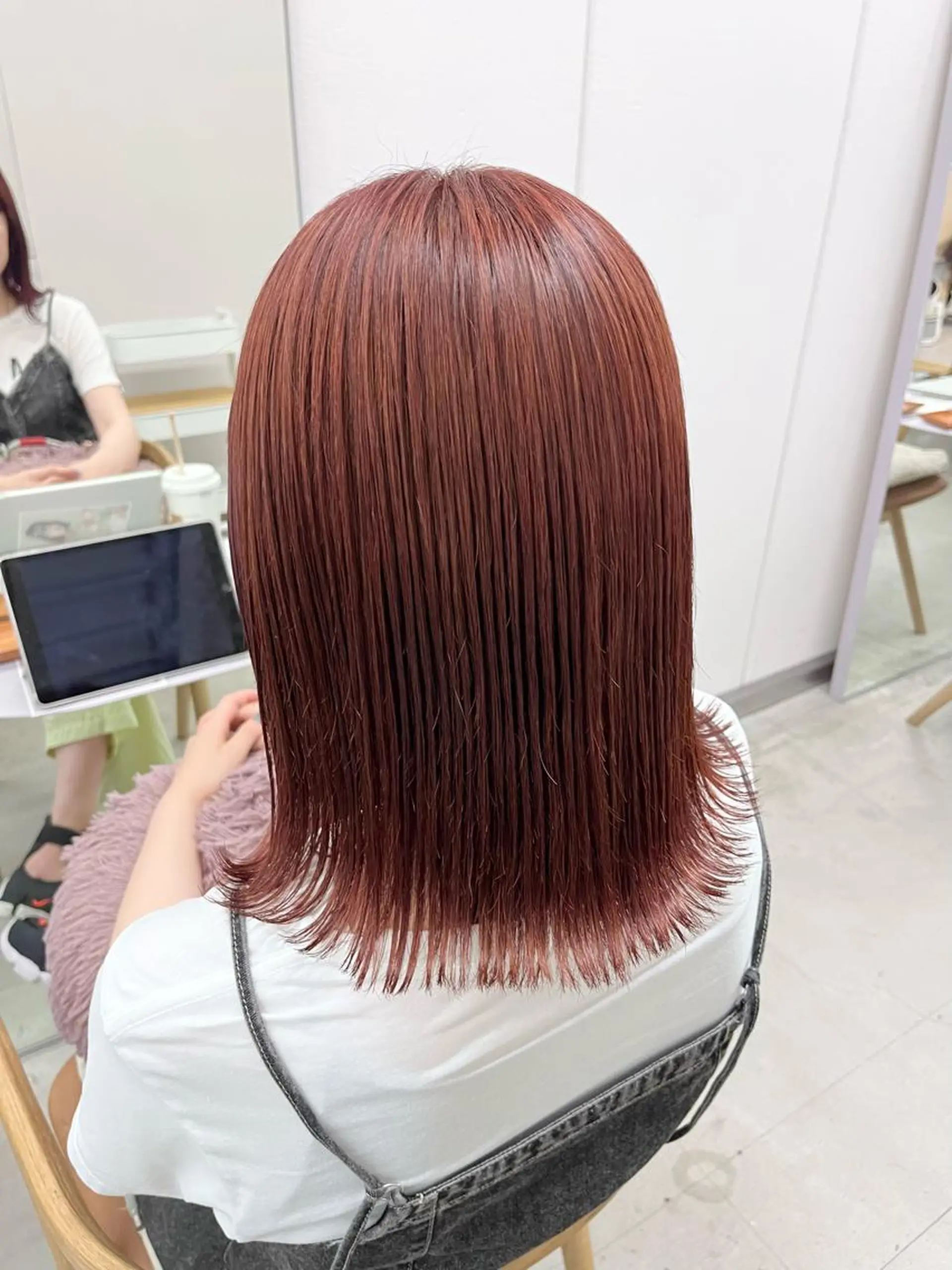 ミディアム カラー オレンジ ピンクカラー 暖色カラー／ ヘアセット🌛櫻井舞のヘアスタイル