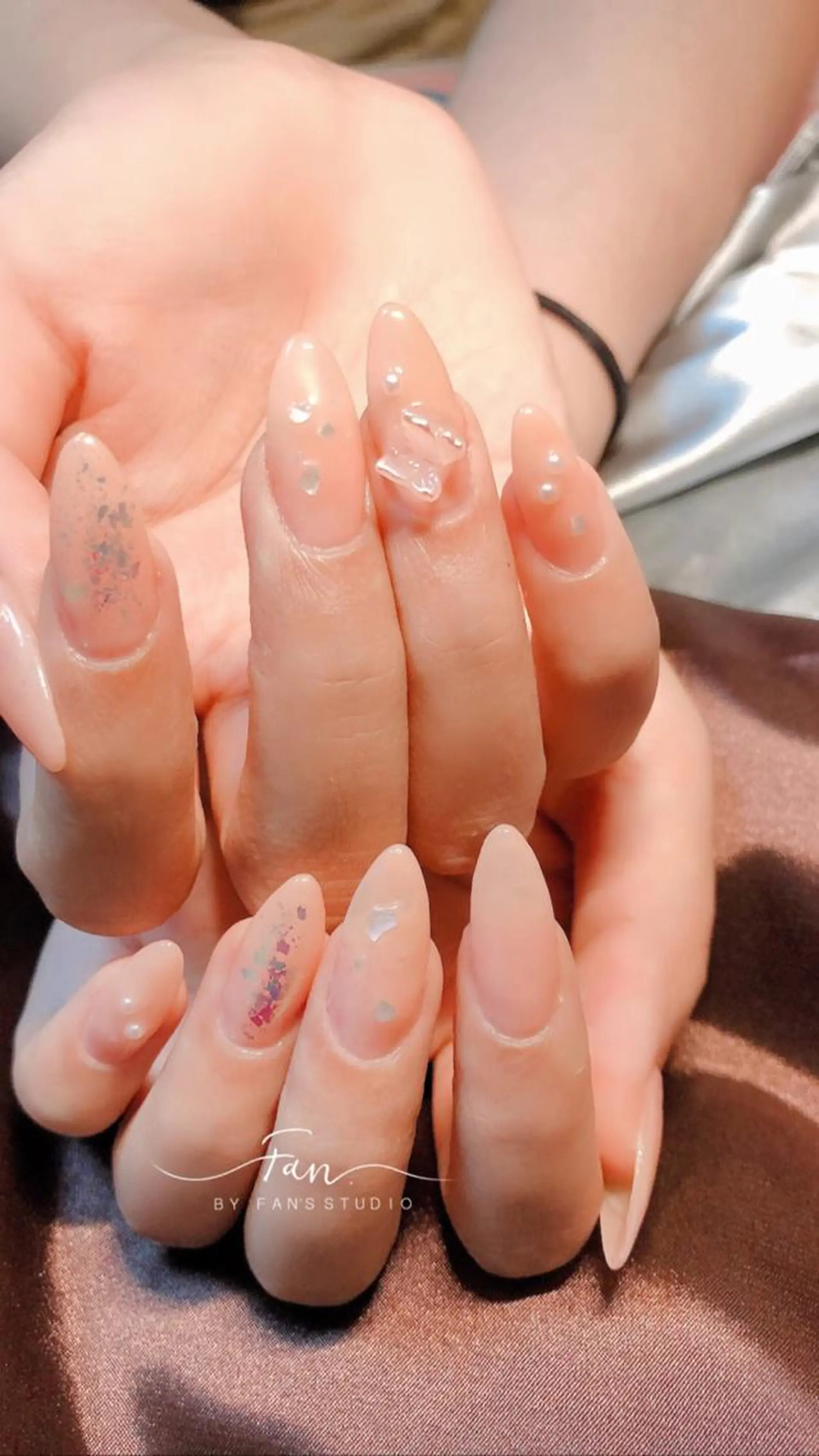 ネイル 🌻FAN'S STUDIO池袋🌻のネイルデザイン